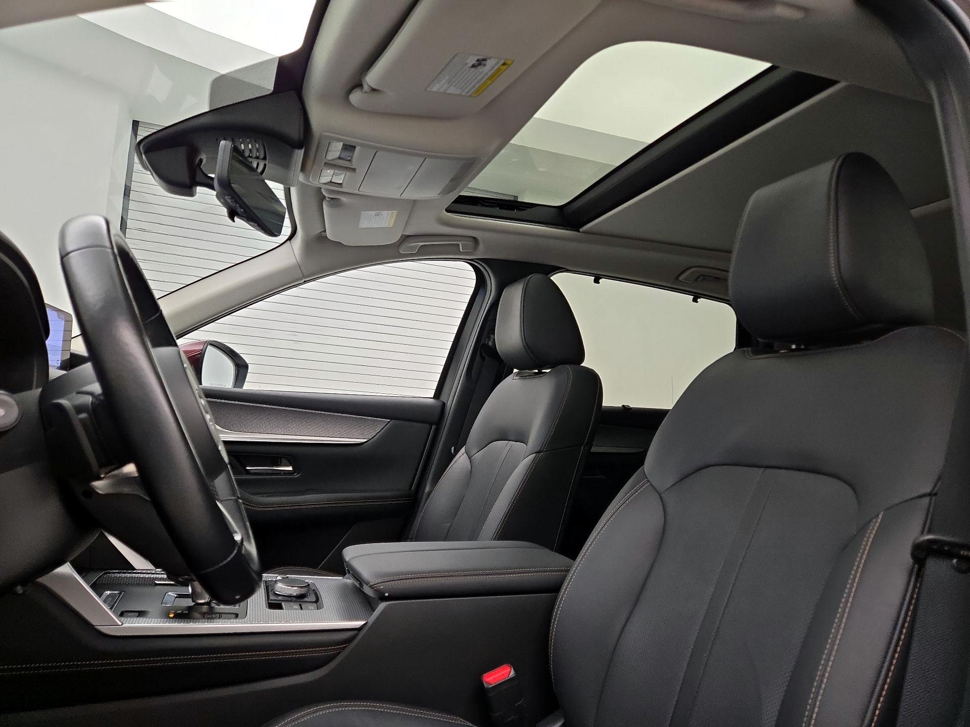 Thumbnail: 2024 Mazda CX-90 - 19