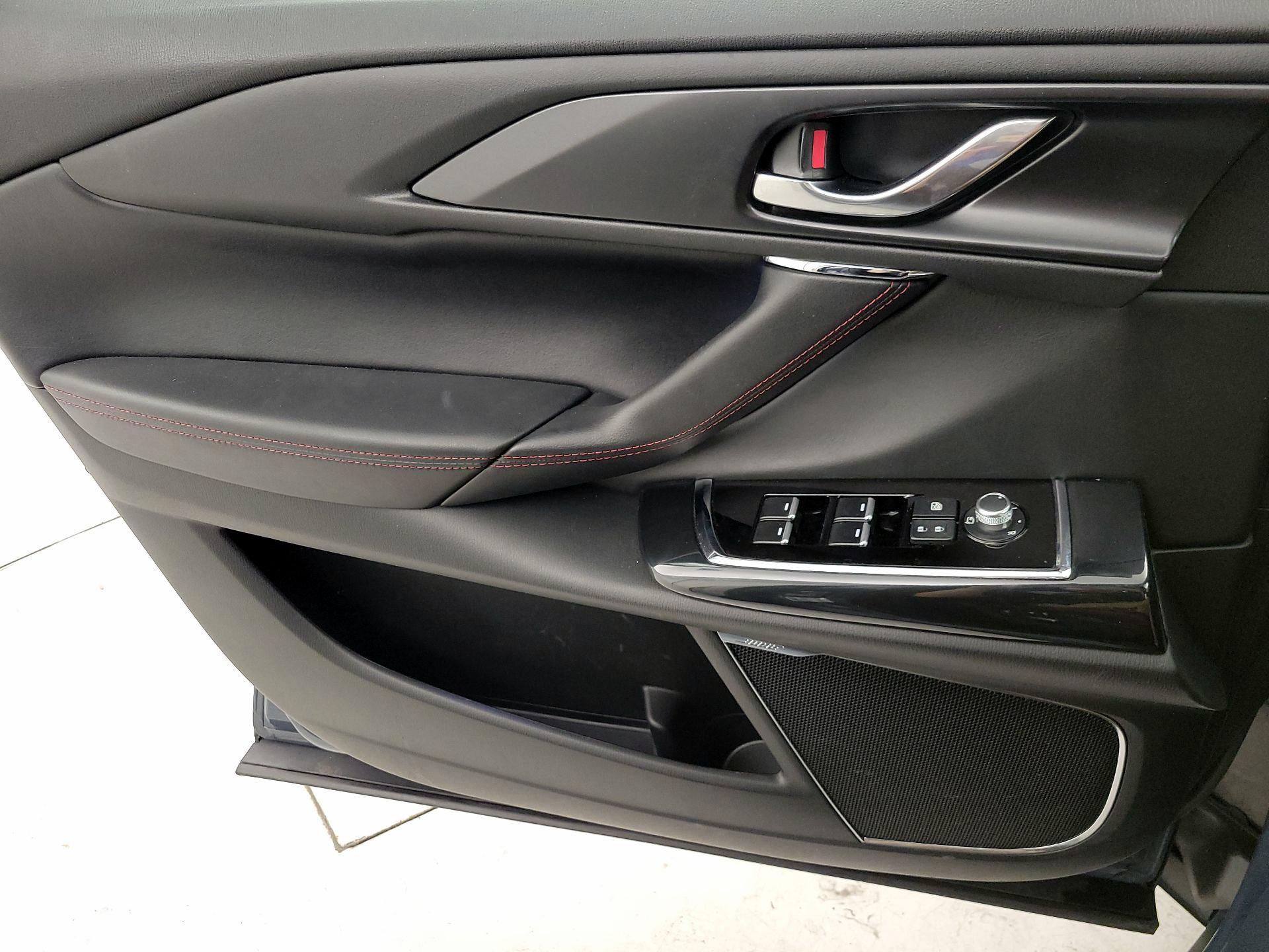 Thumbnail: 2023 Mazda CX-9 - 12