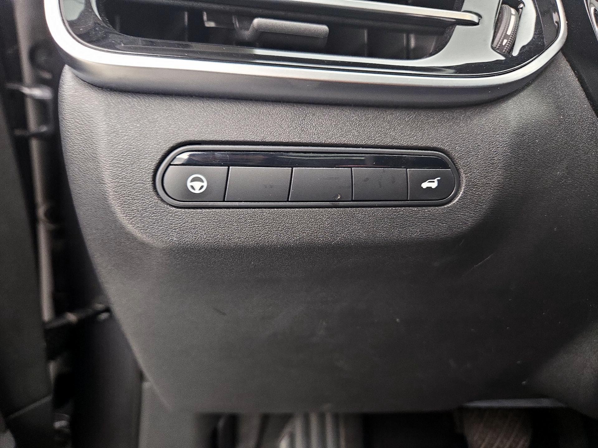 Thumbnail: 2022 INFINITI QX60 - 13