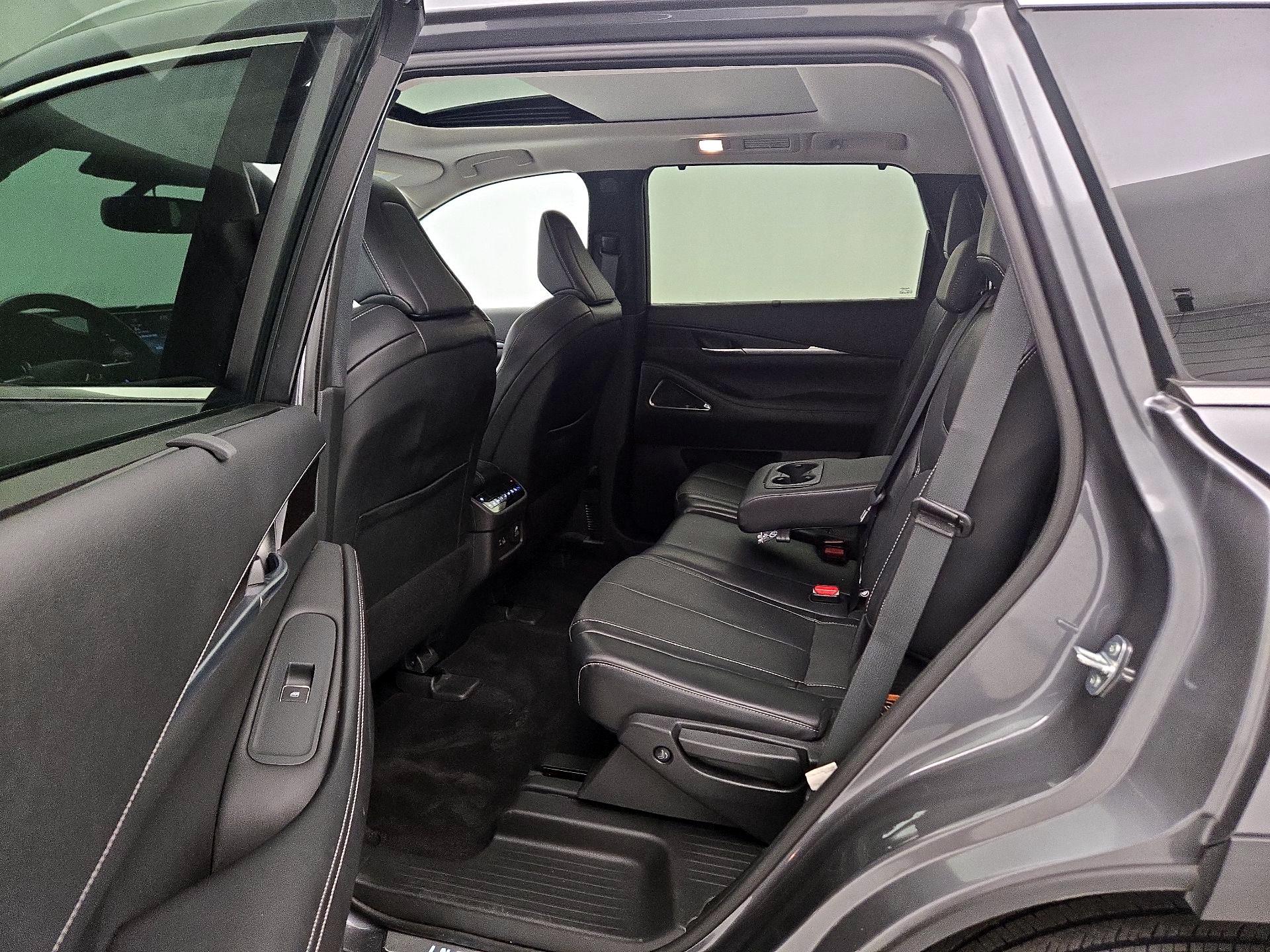 Thumbnail: 2022 INFINITI QX60 - 20