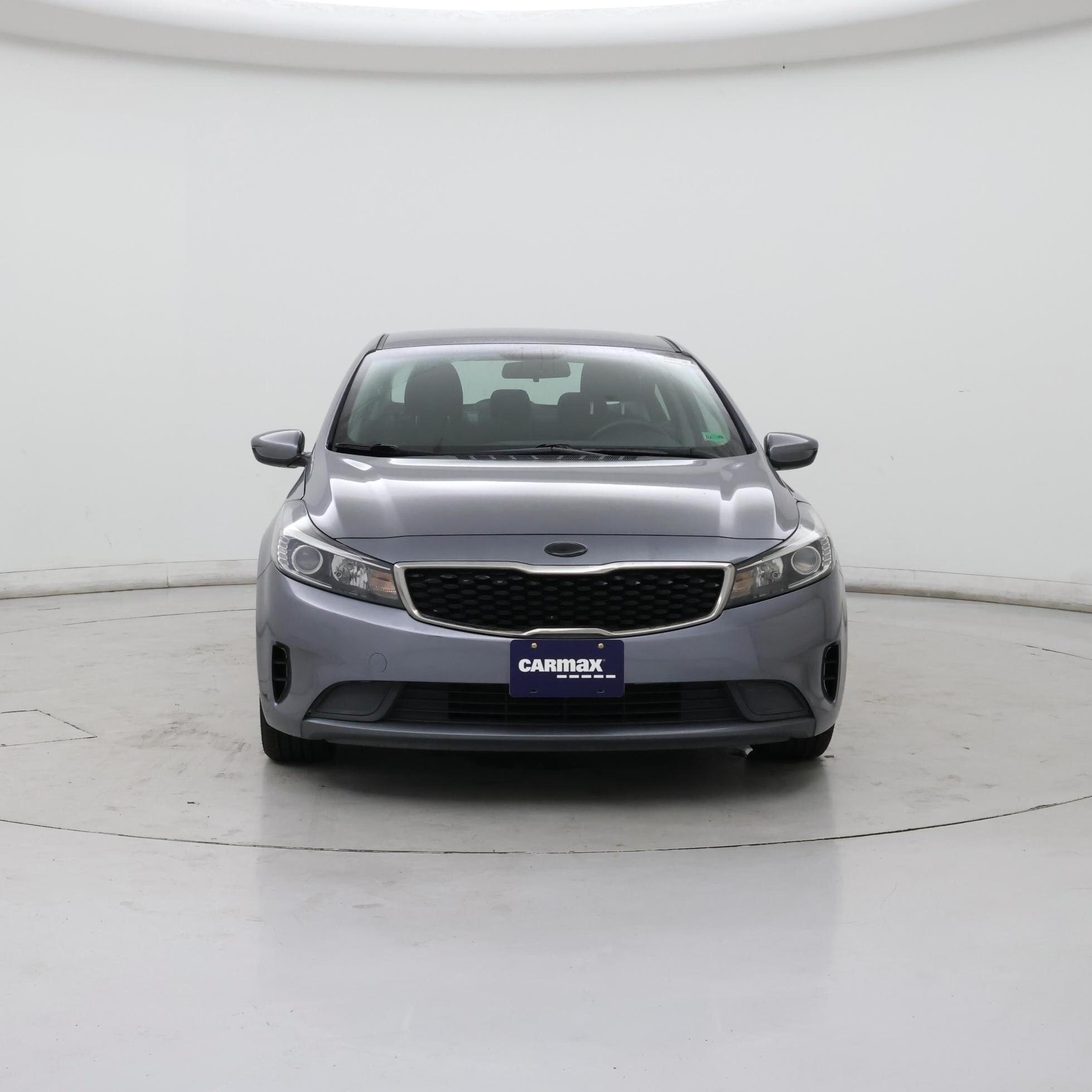 Thumbnail: 2017 Kia Forte - 5