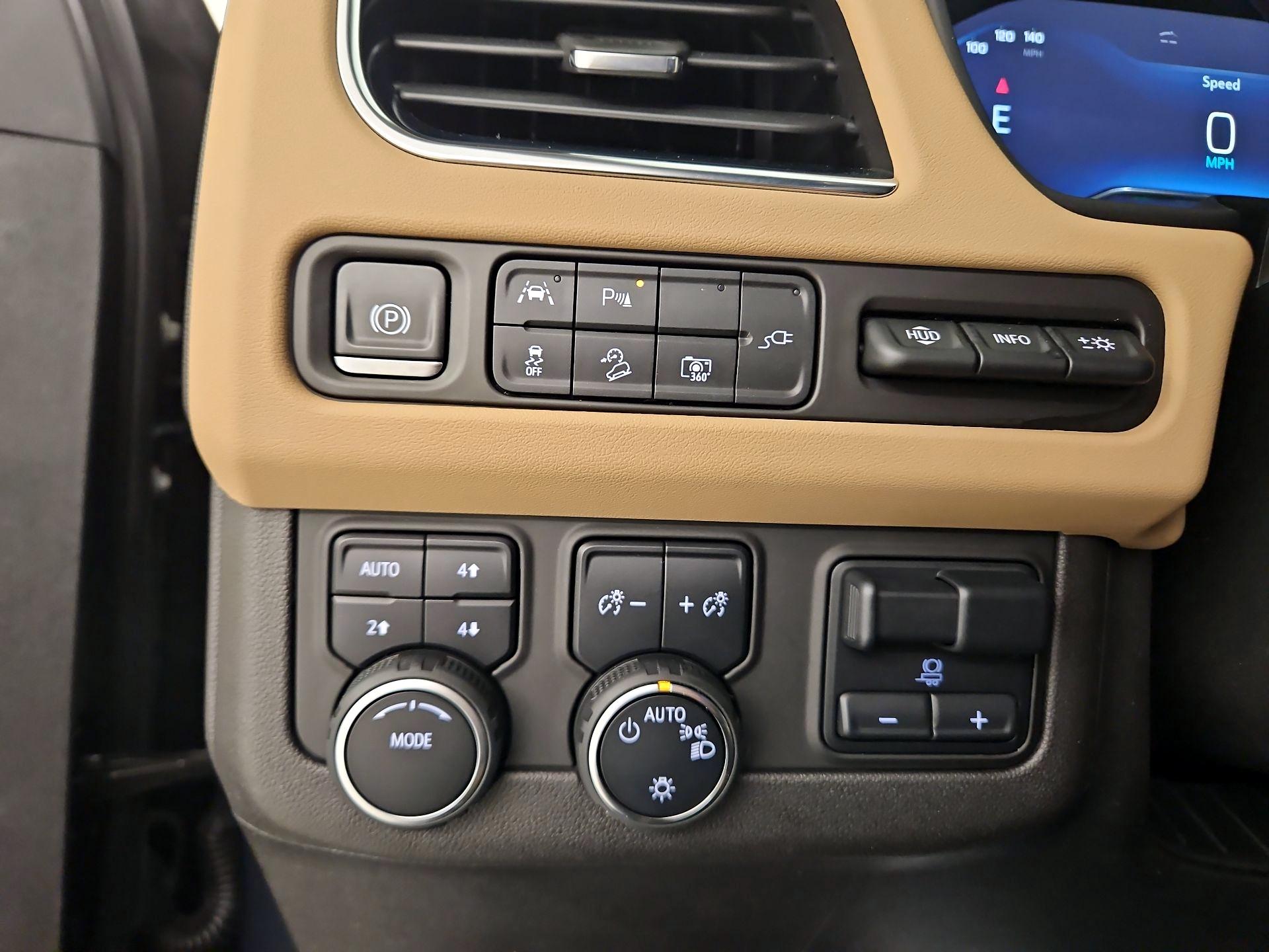Thumbnail: 2022 Chevrolet Suburban - 13