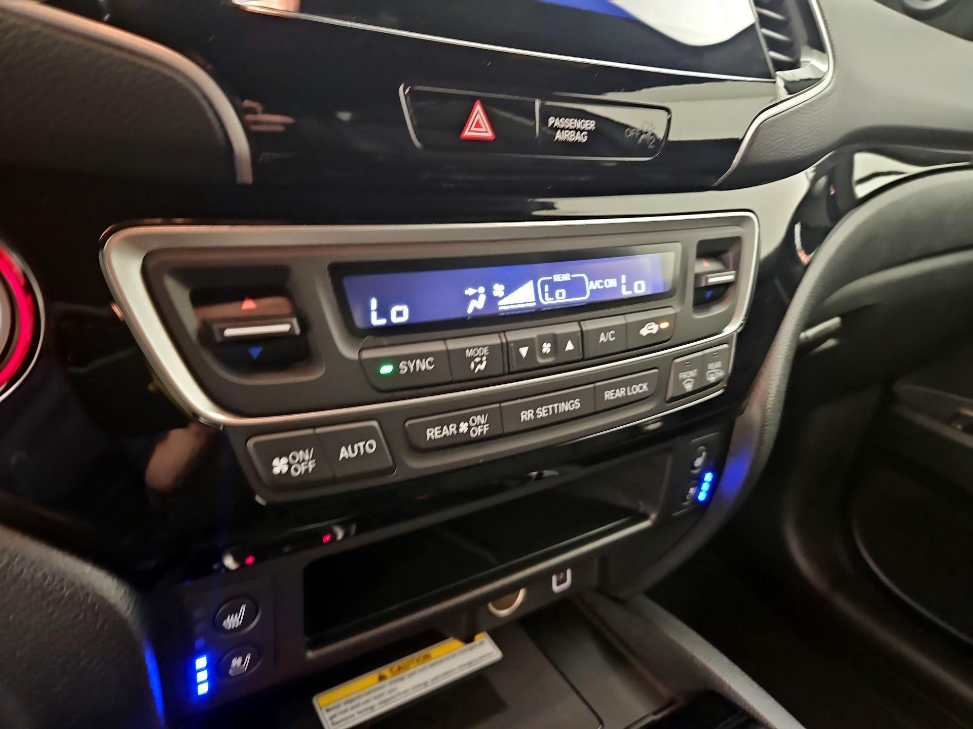 Thumbnail: 2021 Honda Passport - 17