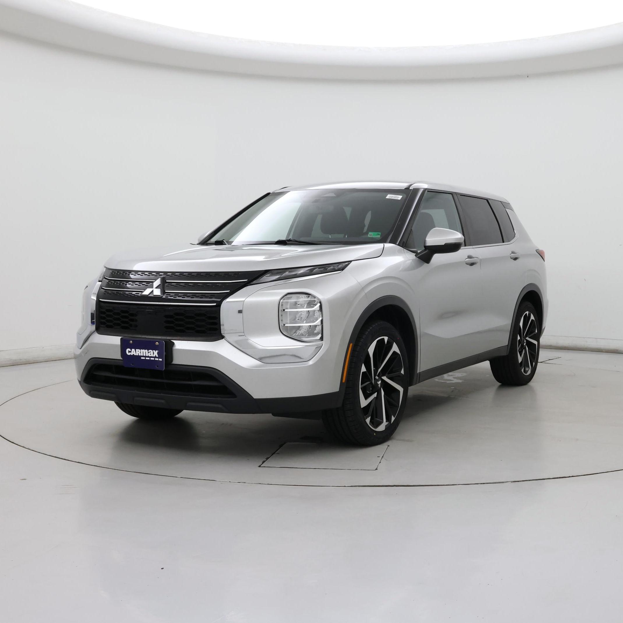 Thumbnail: 2022 Mitsubishi Outlander - 4