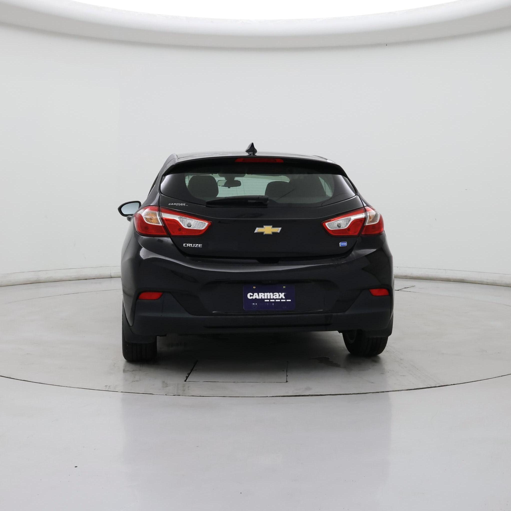 Thumbnail: 2018 Chevrolet Cruze - 6