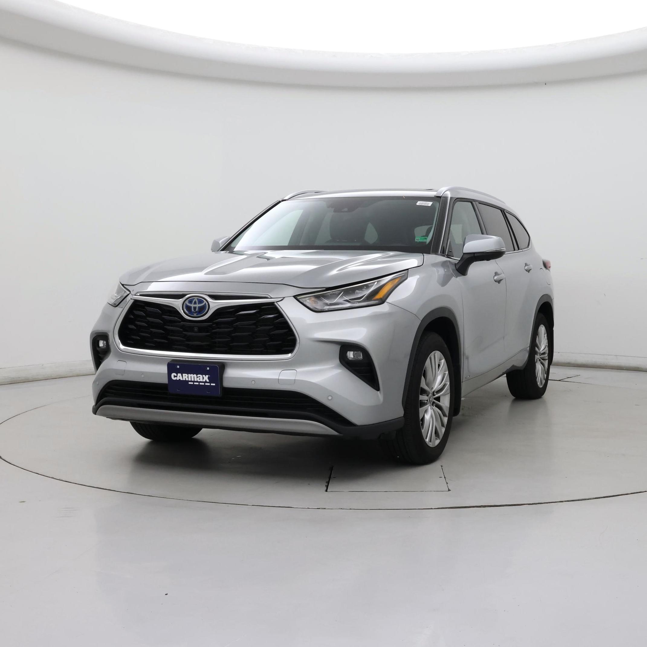 Thumbnail: 2024 Toyota Highlander - 4
