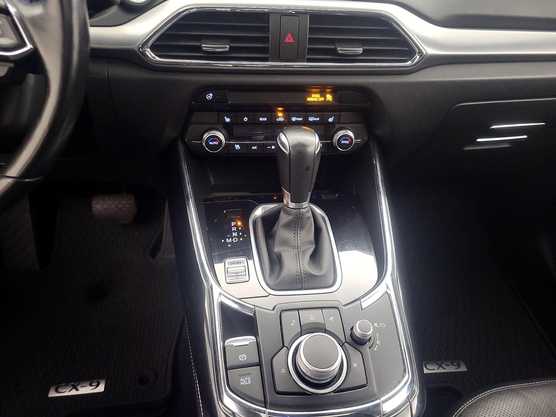 Thumbnail: 2022 Mazda CX-9 - 18