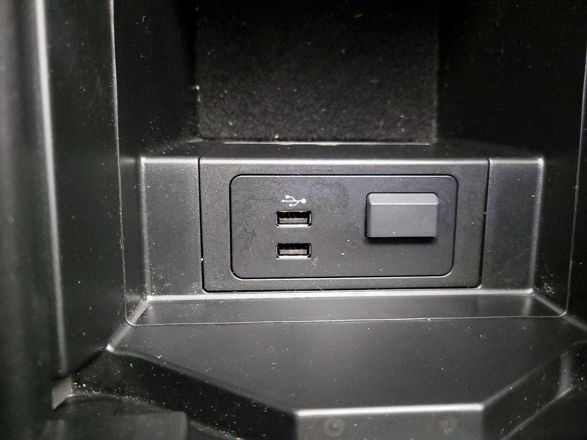 Thumbnail: 2022 Mazda CX-9 - 19