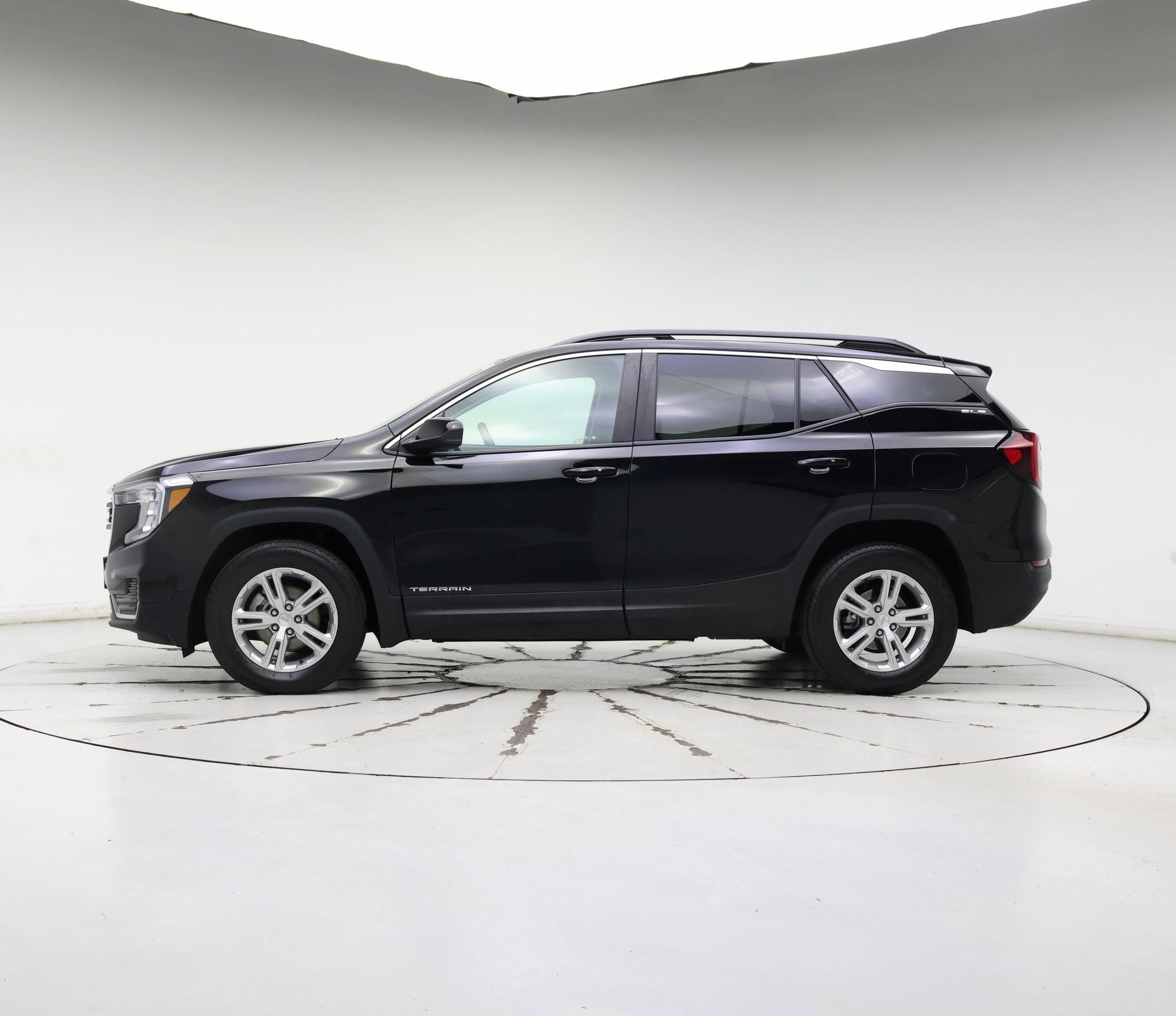 Thumbnail: 2023 GMC Terrain - 3