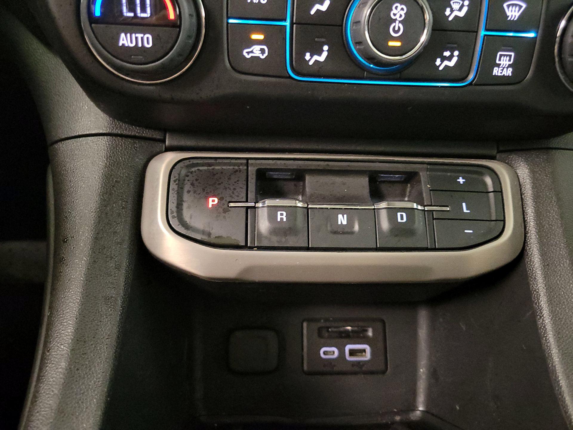 Thumbnail: 2022 GMC Acadia - 17