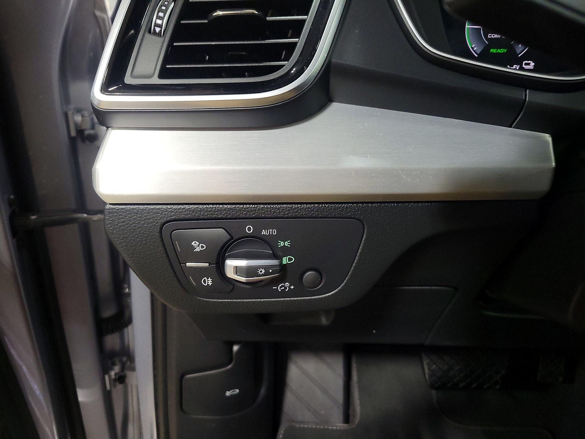 Thumbnail: 2022 Audi Q5 - 13