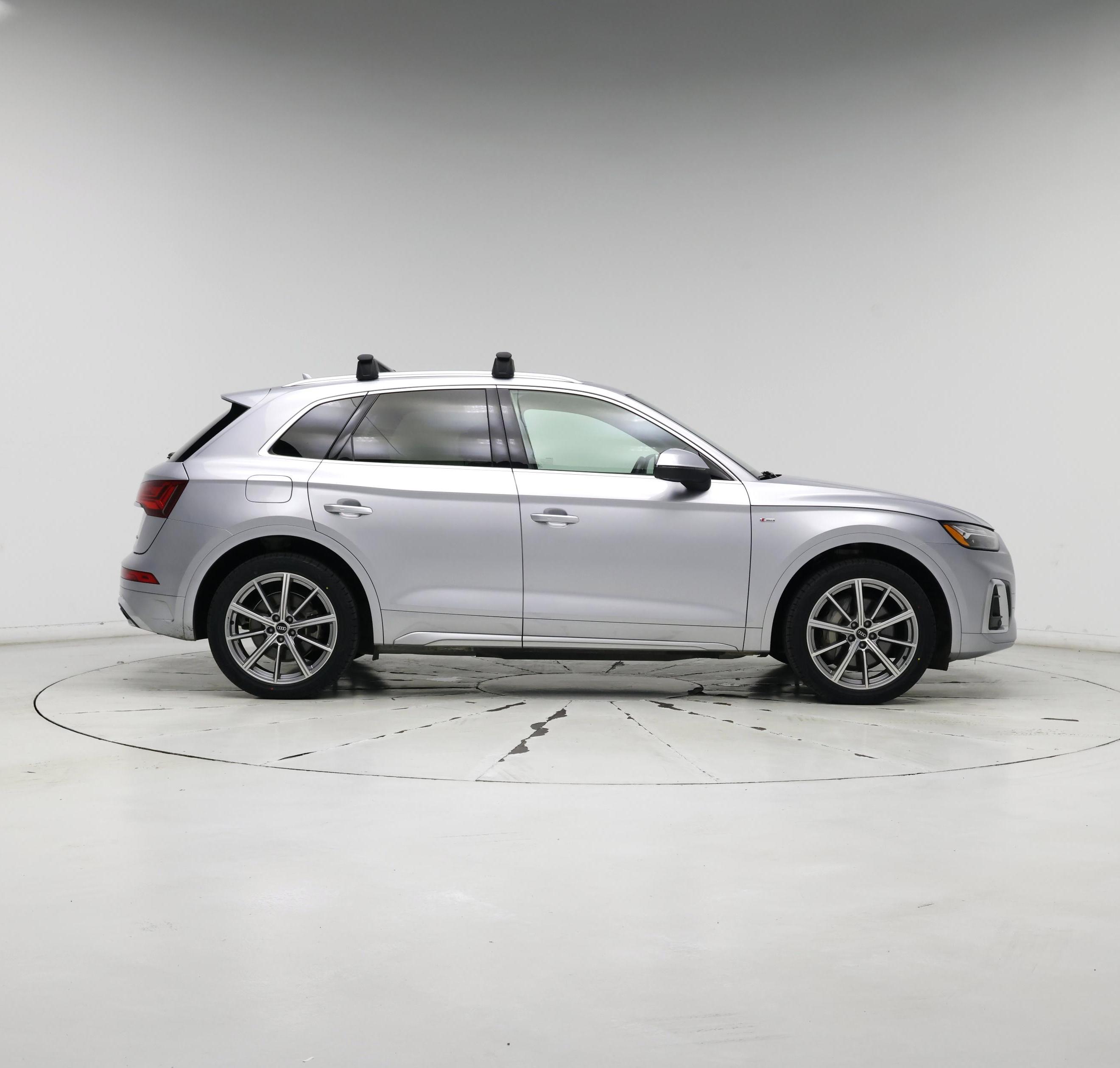 Thumbnail: 2022 Audi Q5 - 7