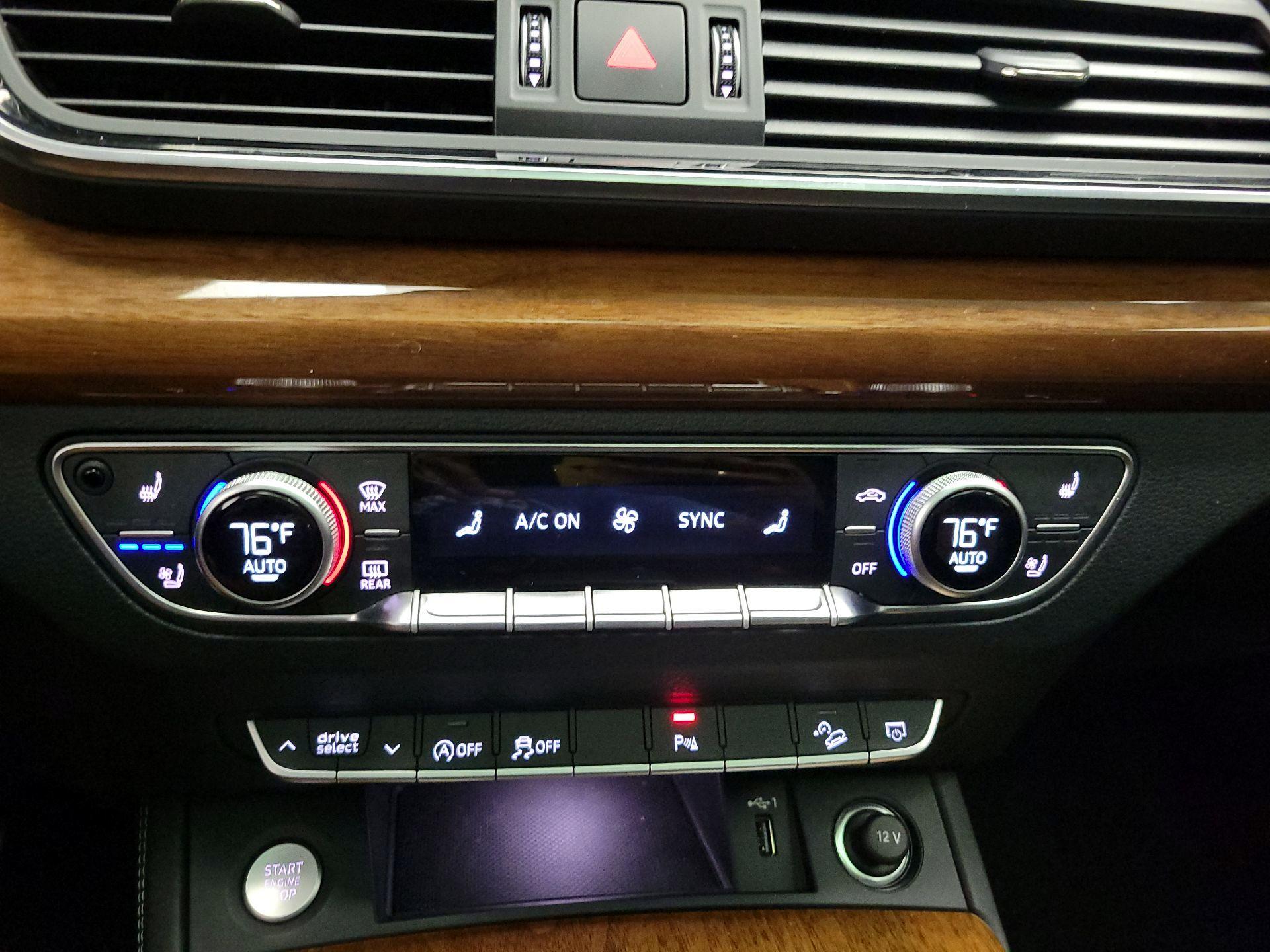 Thumbnail: 2023 Audi Q5 - 17