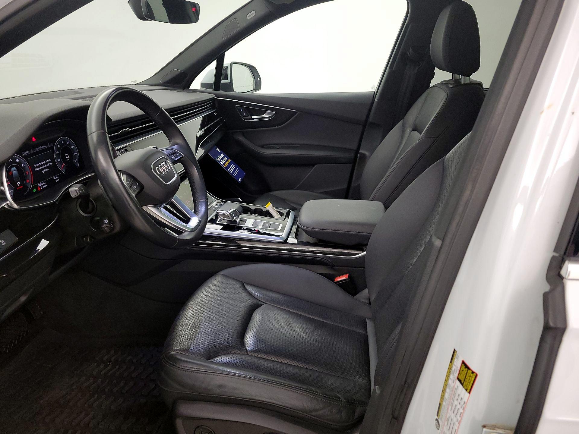 Thumbnail: 2021 Audi Q7 - 11