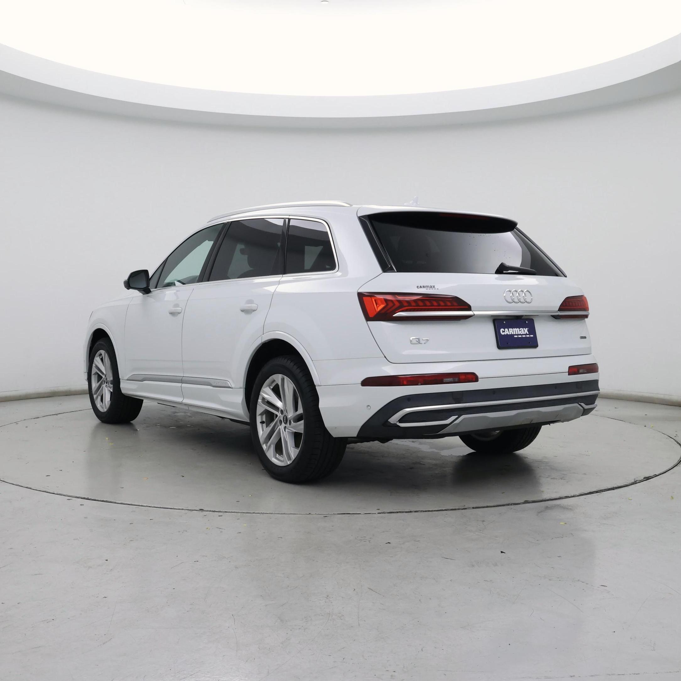 Thumbnail: 2021 Audi Q7 - 2