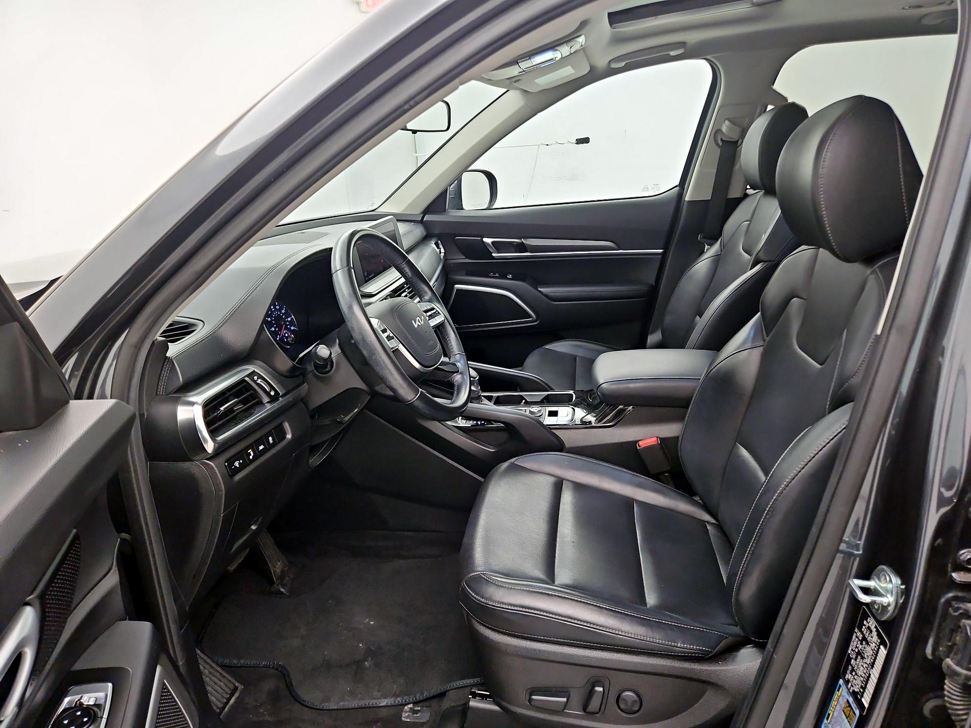 Thumbnail: 2022 Kia Telluride - 11