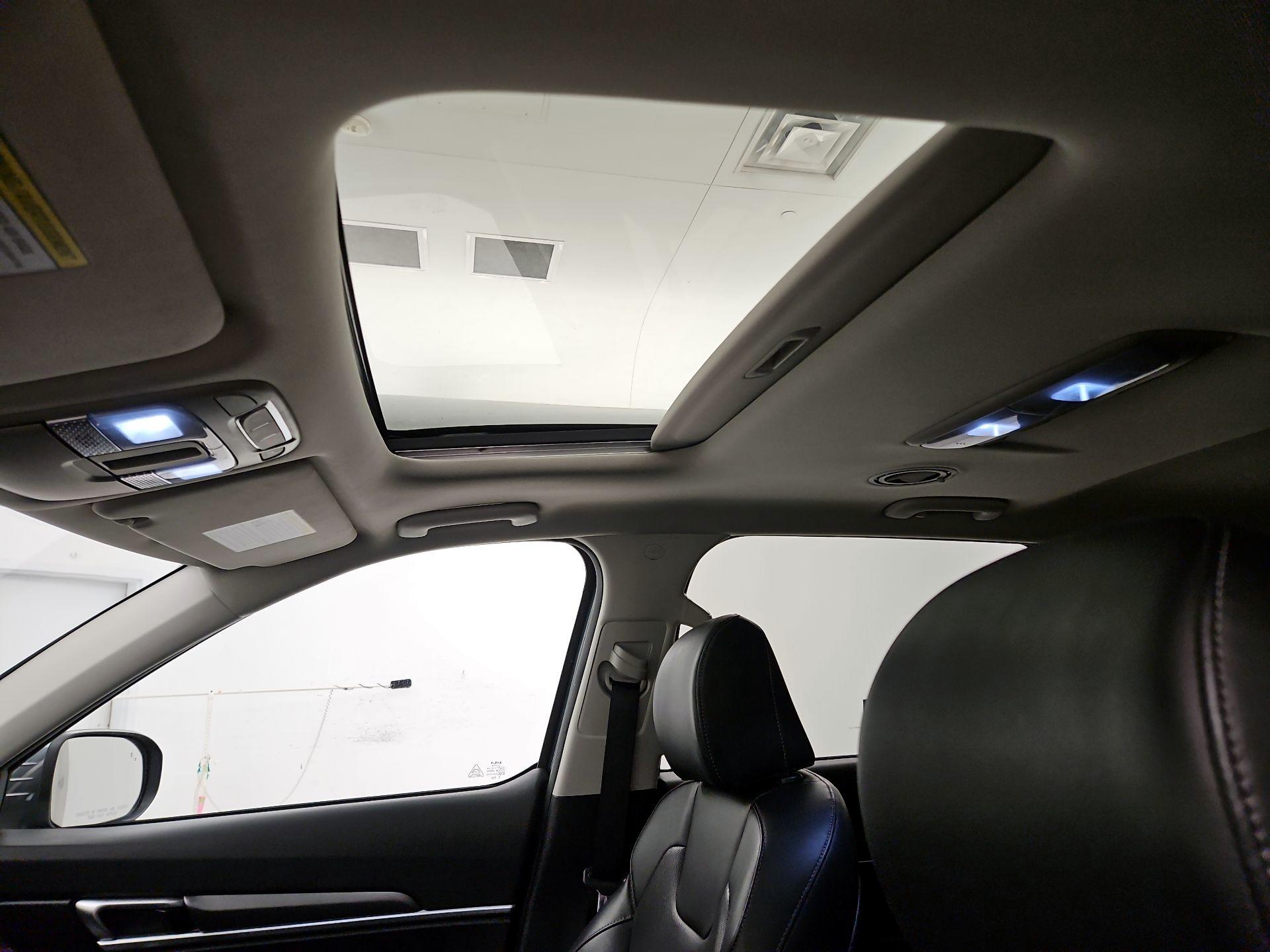 Thumbnail: 2022 Kia Telluride - 20