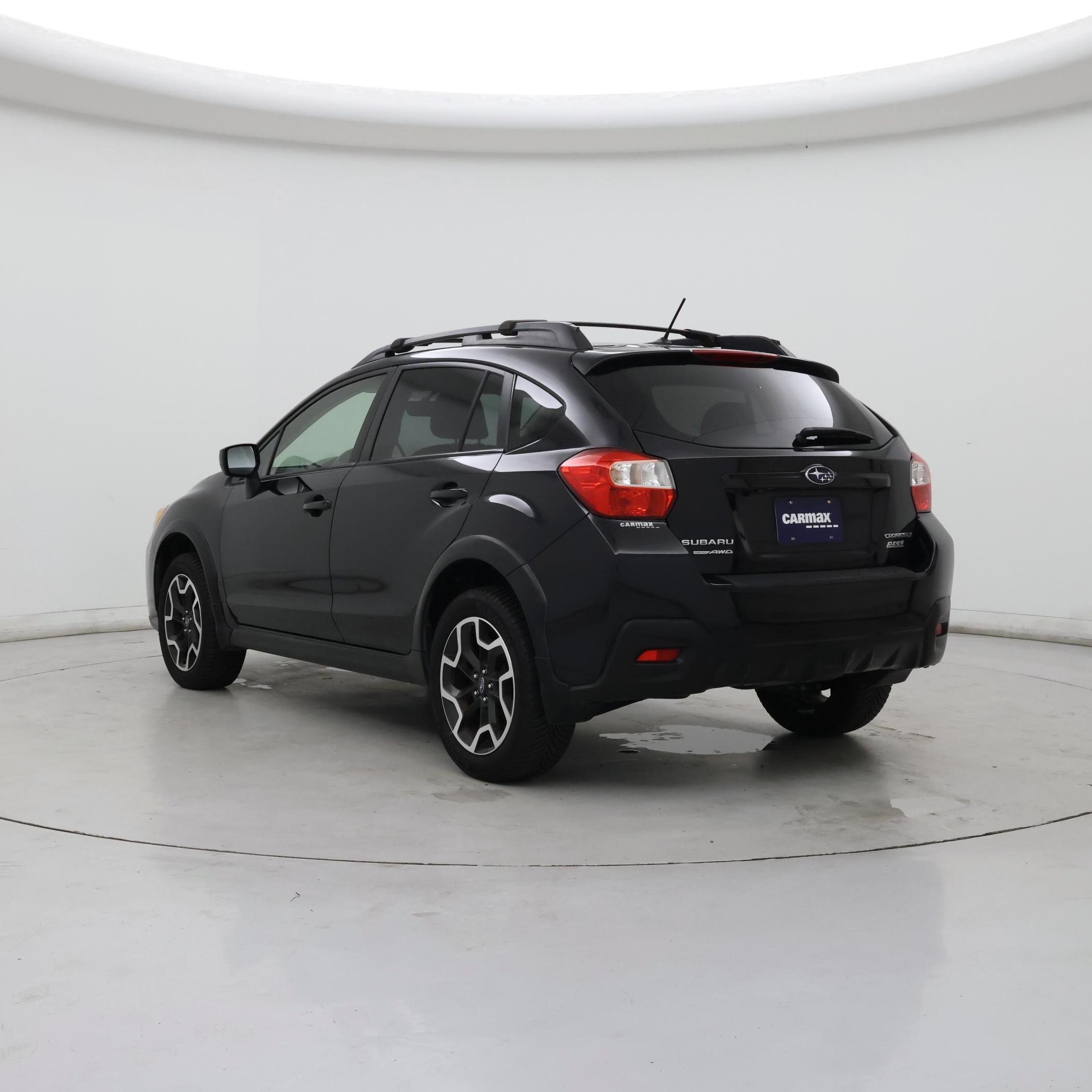 Thumbnail: 2017 Subaru Crosstrek - 2