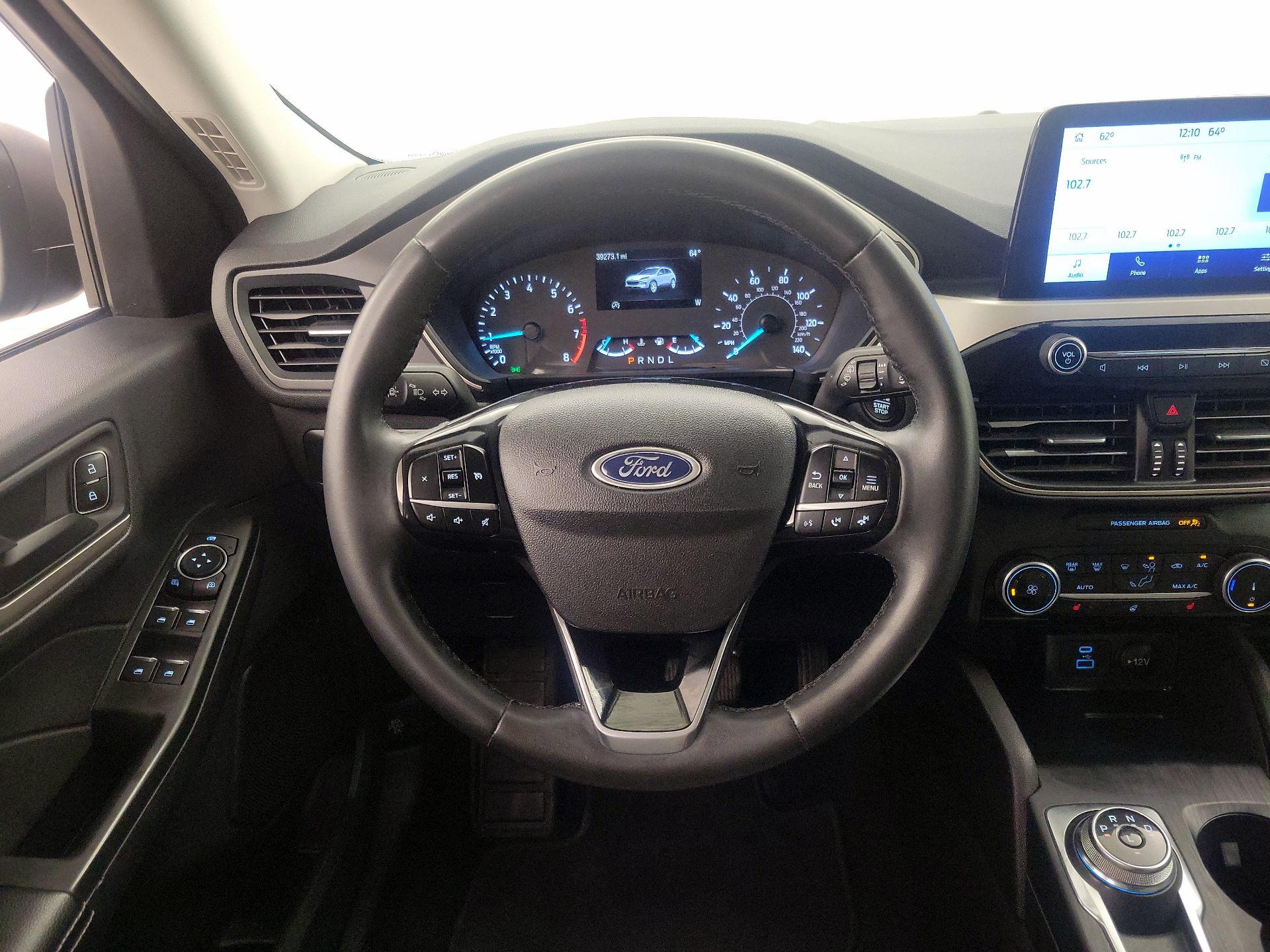 Thumbnail: 2022 Ford Escape - 10