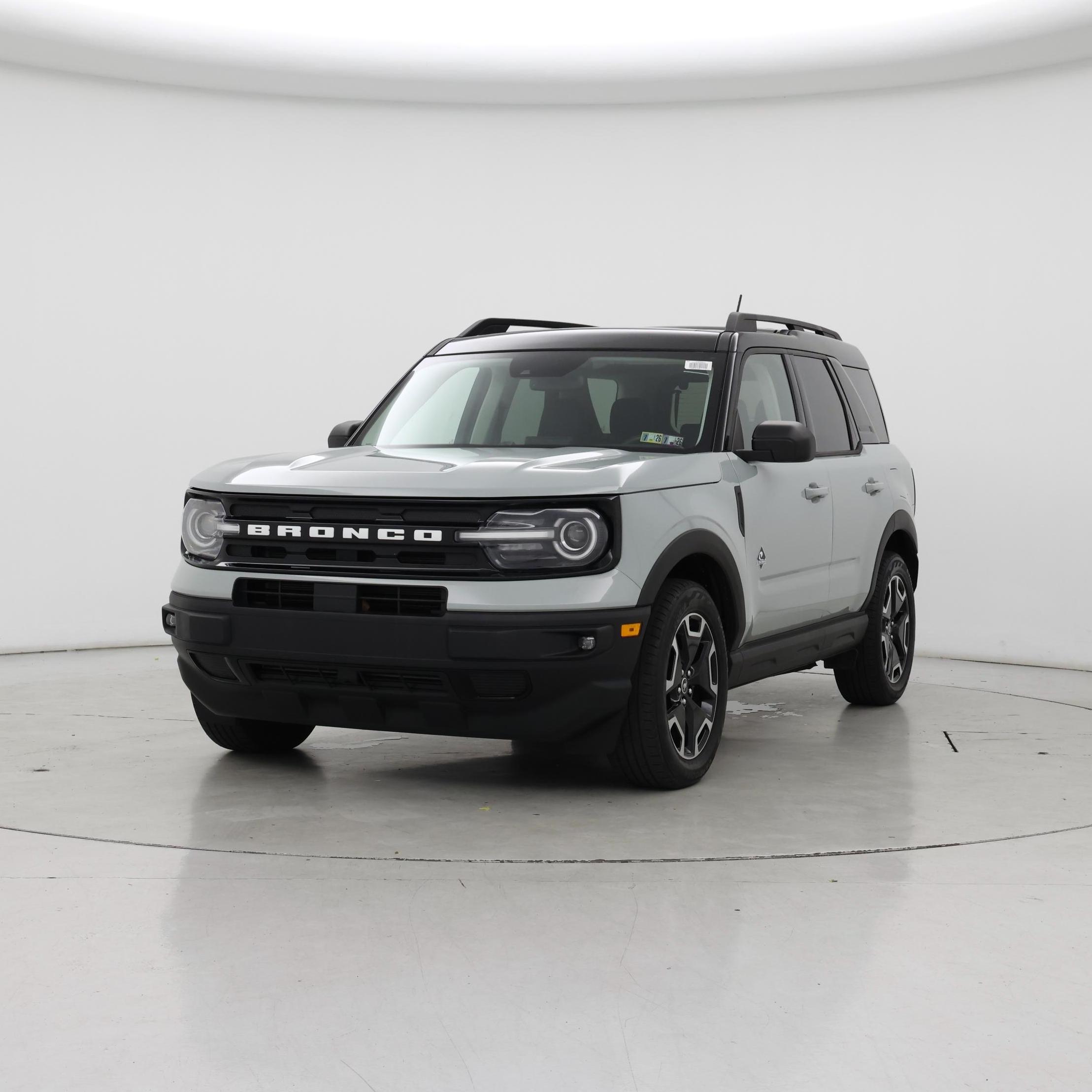 Thumbnail: 2021 Ford Bronco Sport - 4