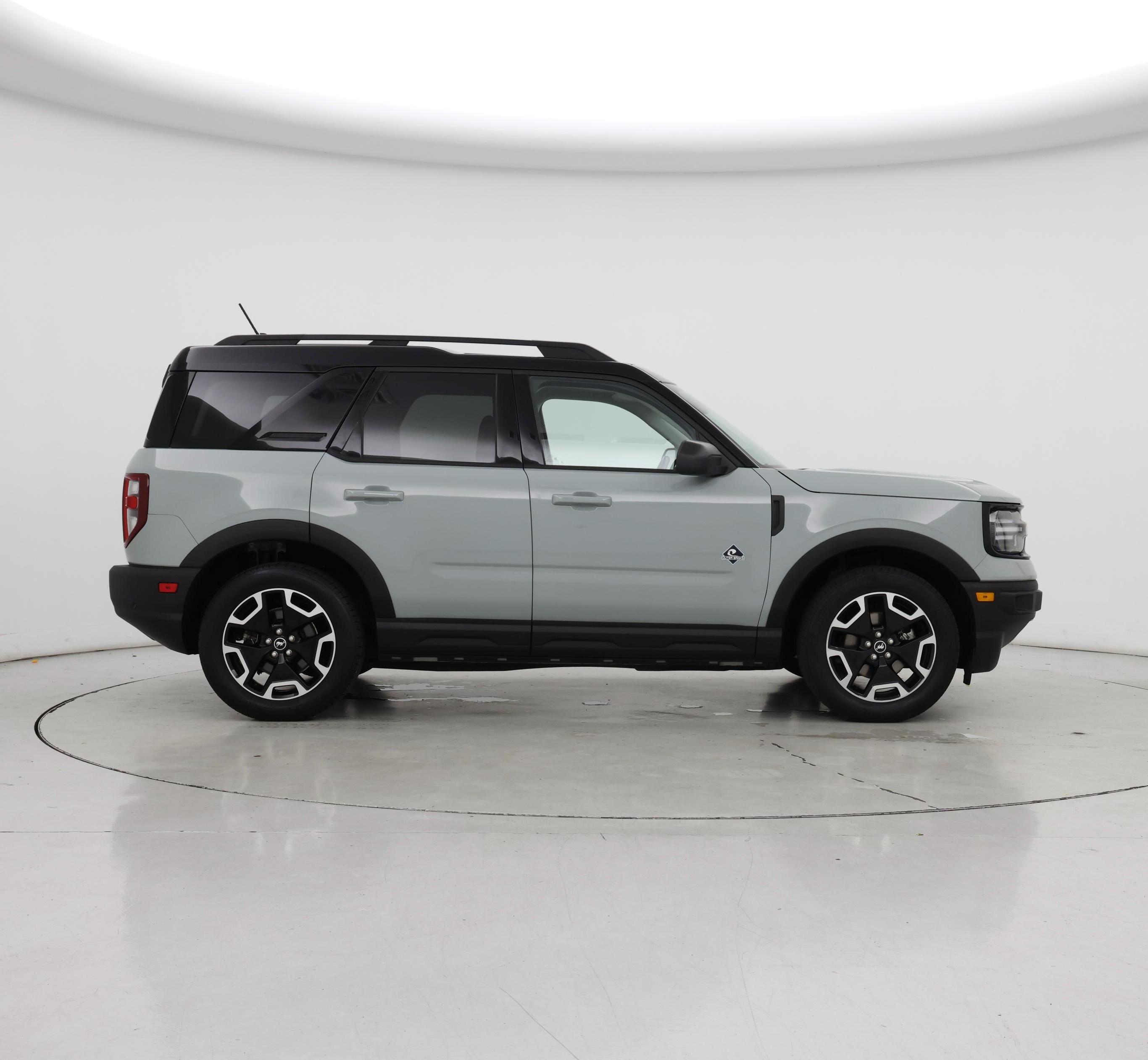 Thumbnail: 2021 Ford Bronco Sport - 7