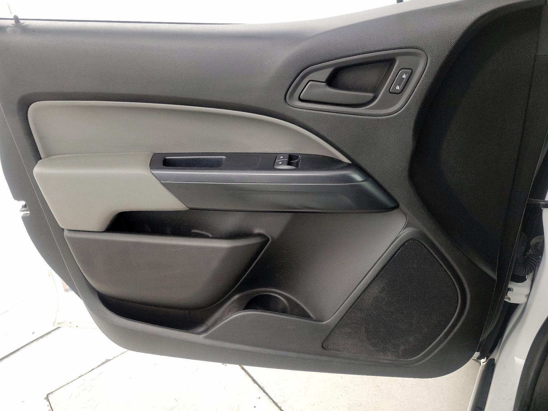 Thumbnail: 2020 Chevrolet Colorado - 12