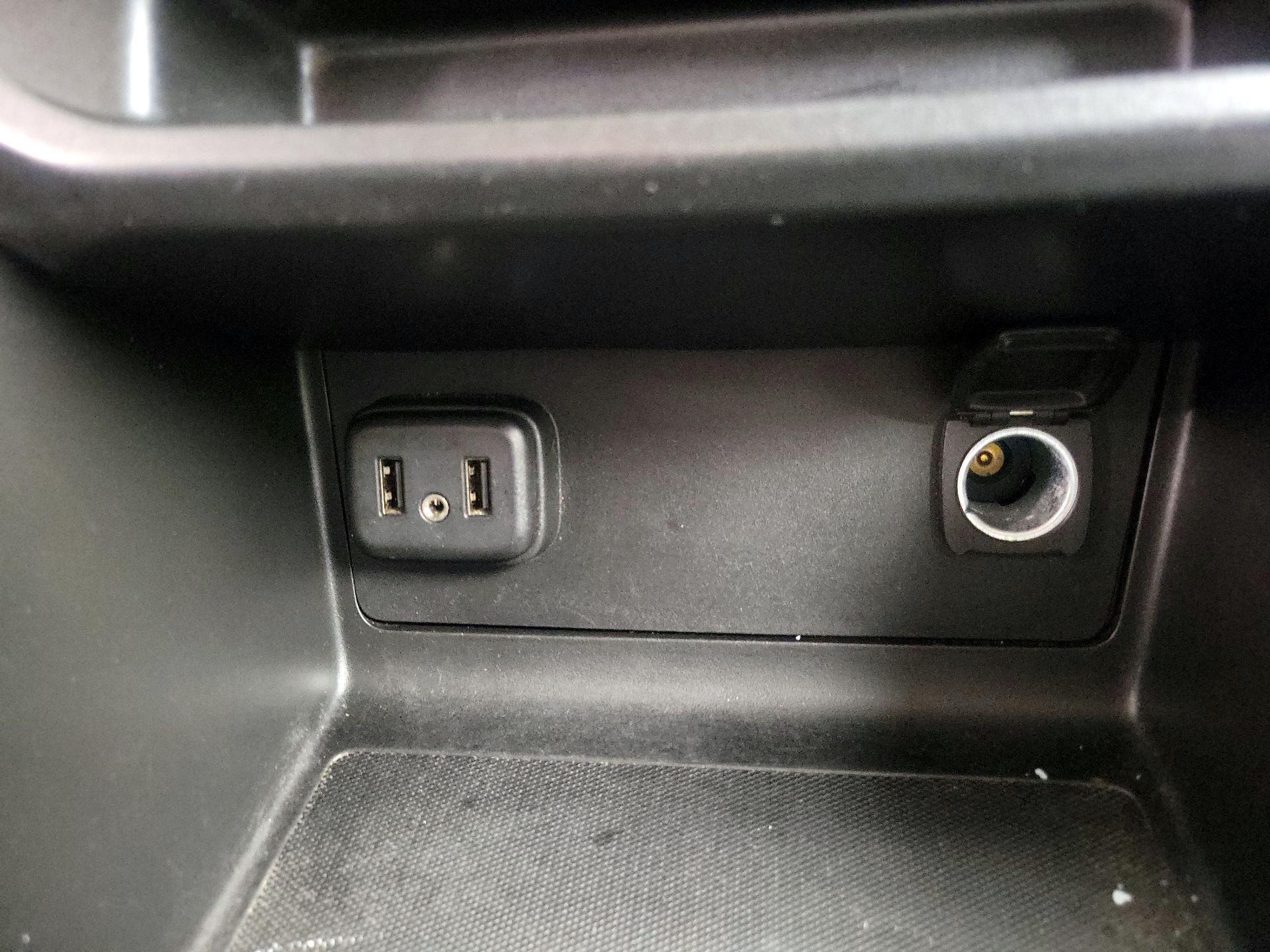 Thumbnail: 2020 Chevrolet Colorado - 18