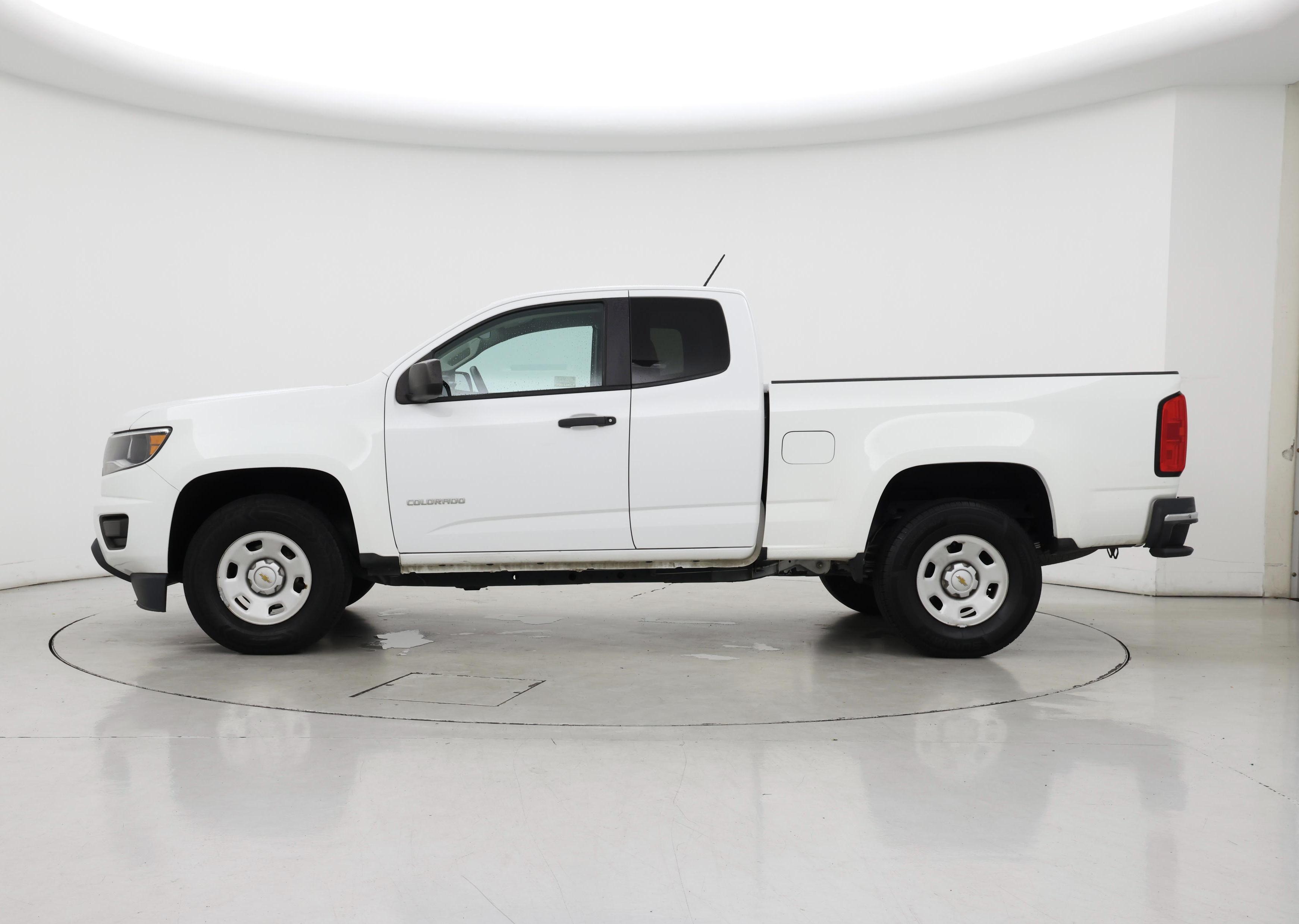 Thumbnail: 2020 Chevrolet Colorado - 3