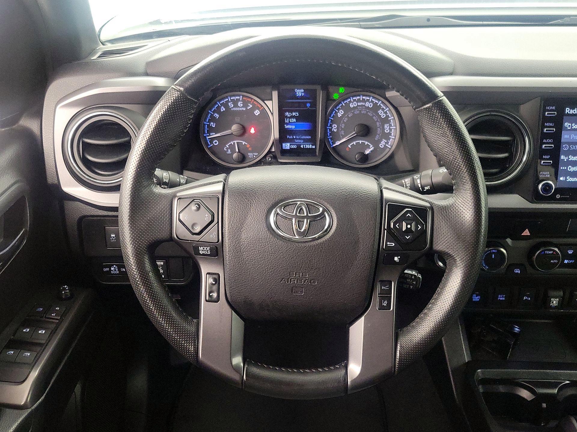 Thumbnail: 2021 Toyota Tacoma - 10