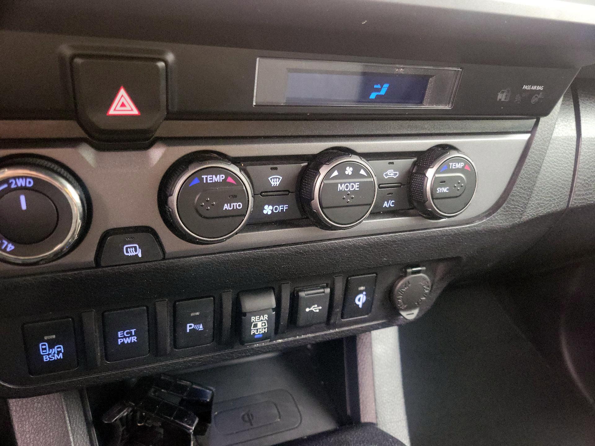 Thumbnail: 2021 Toyota Tacoma - 16