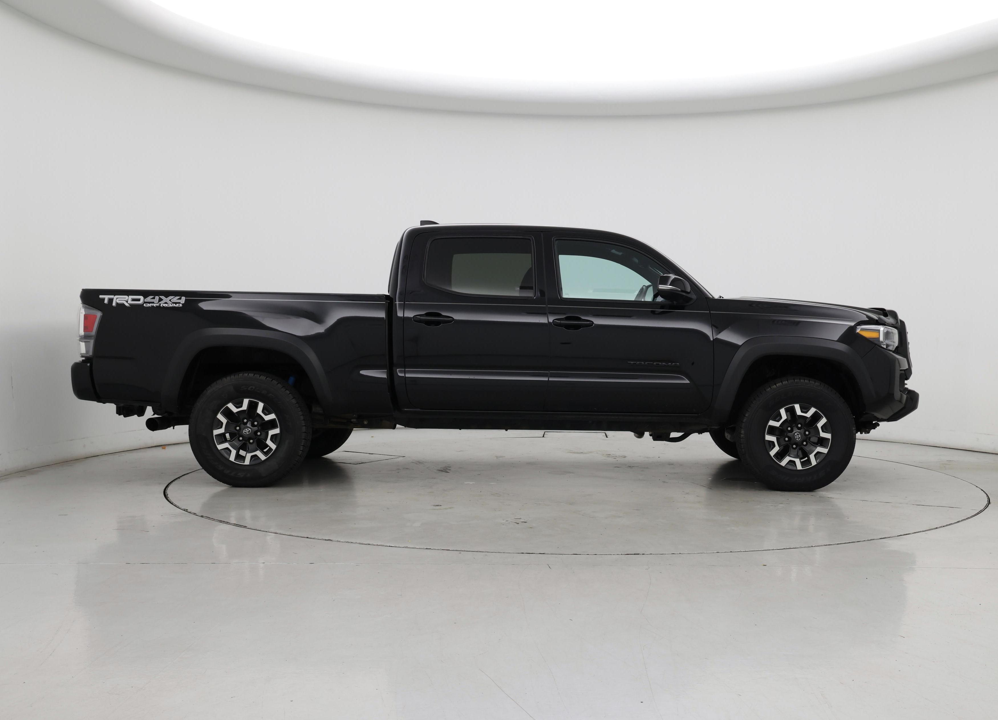 Thumbnail: 2021 Toyota Tacoma - 7
