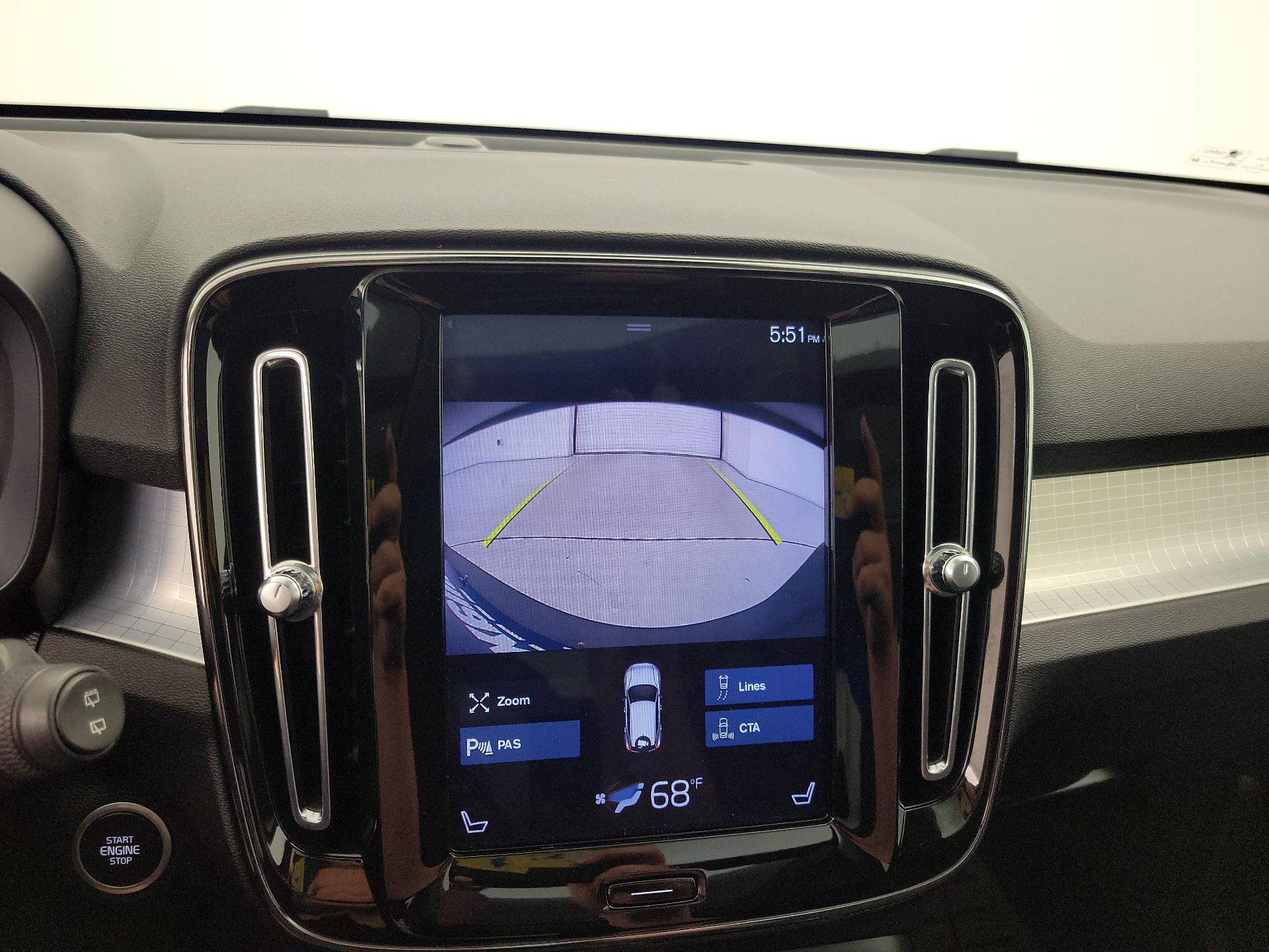 Thumbnail: 2020 Volvo XC40 - 15