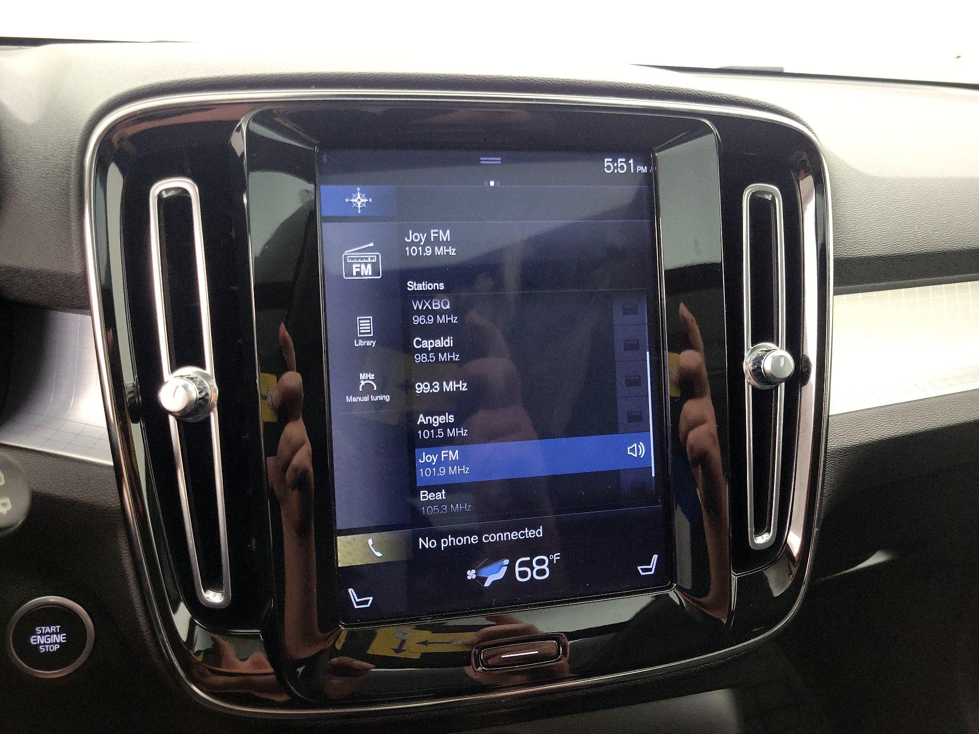 Thumbnail: 2020 Volvo XC40 - 16