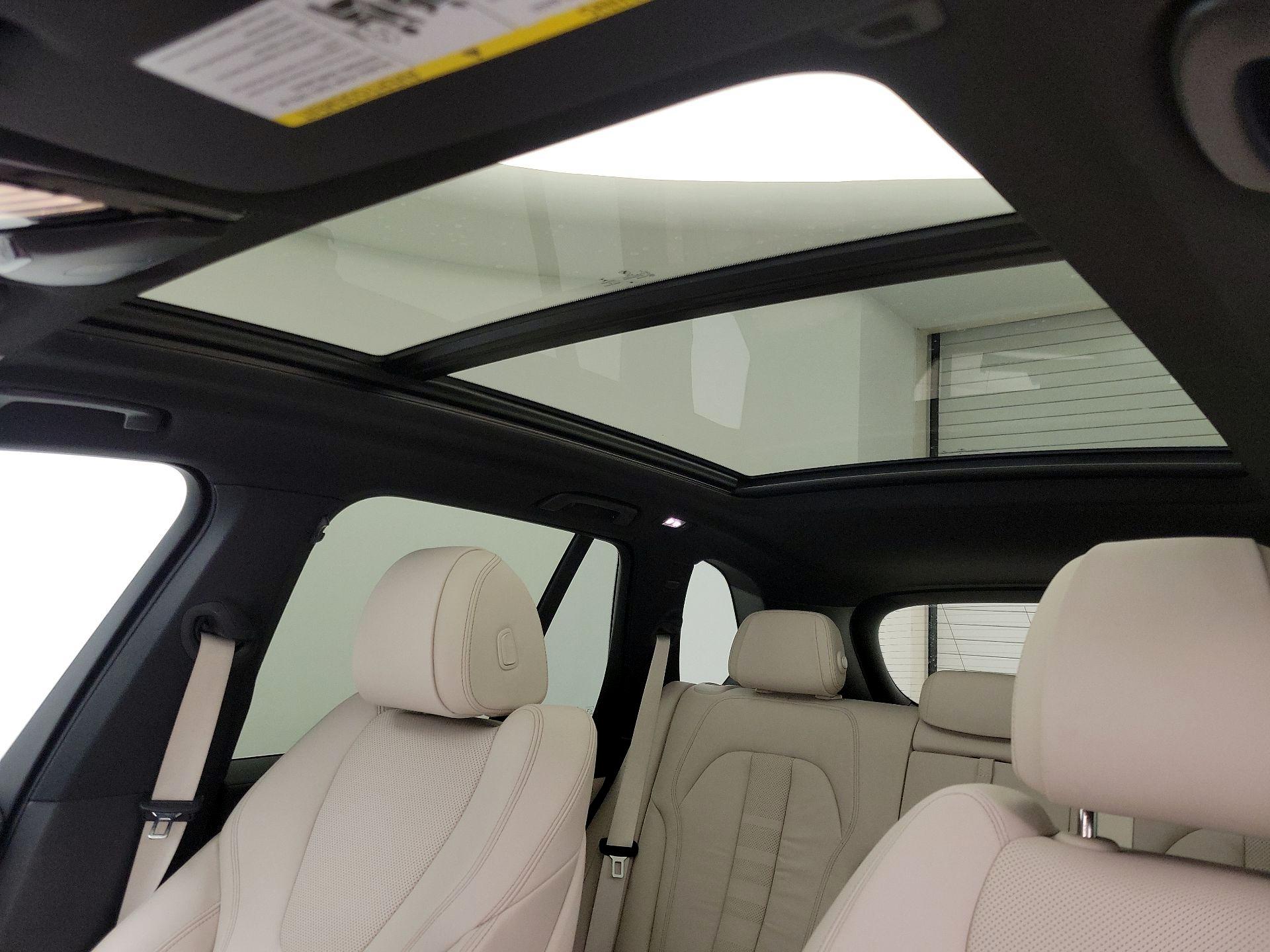 Thumbnail: 2020 BMW X5 - 20