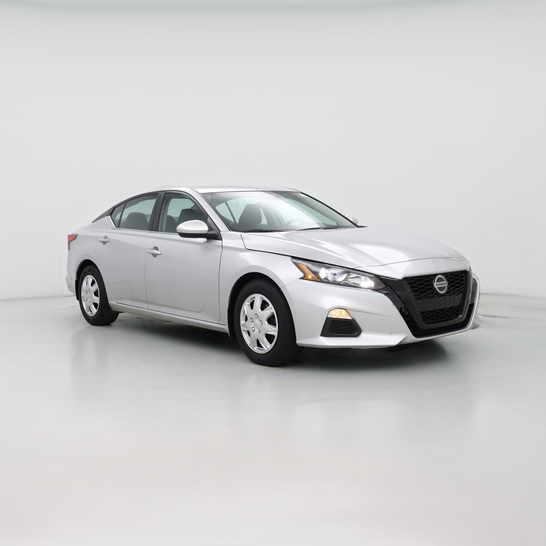 Thumbnail: 2022 Nissan Altima - 1