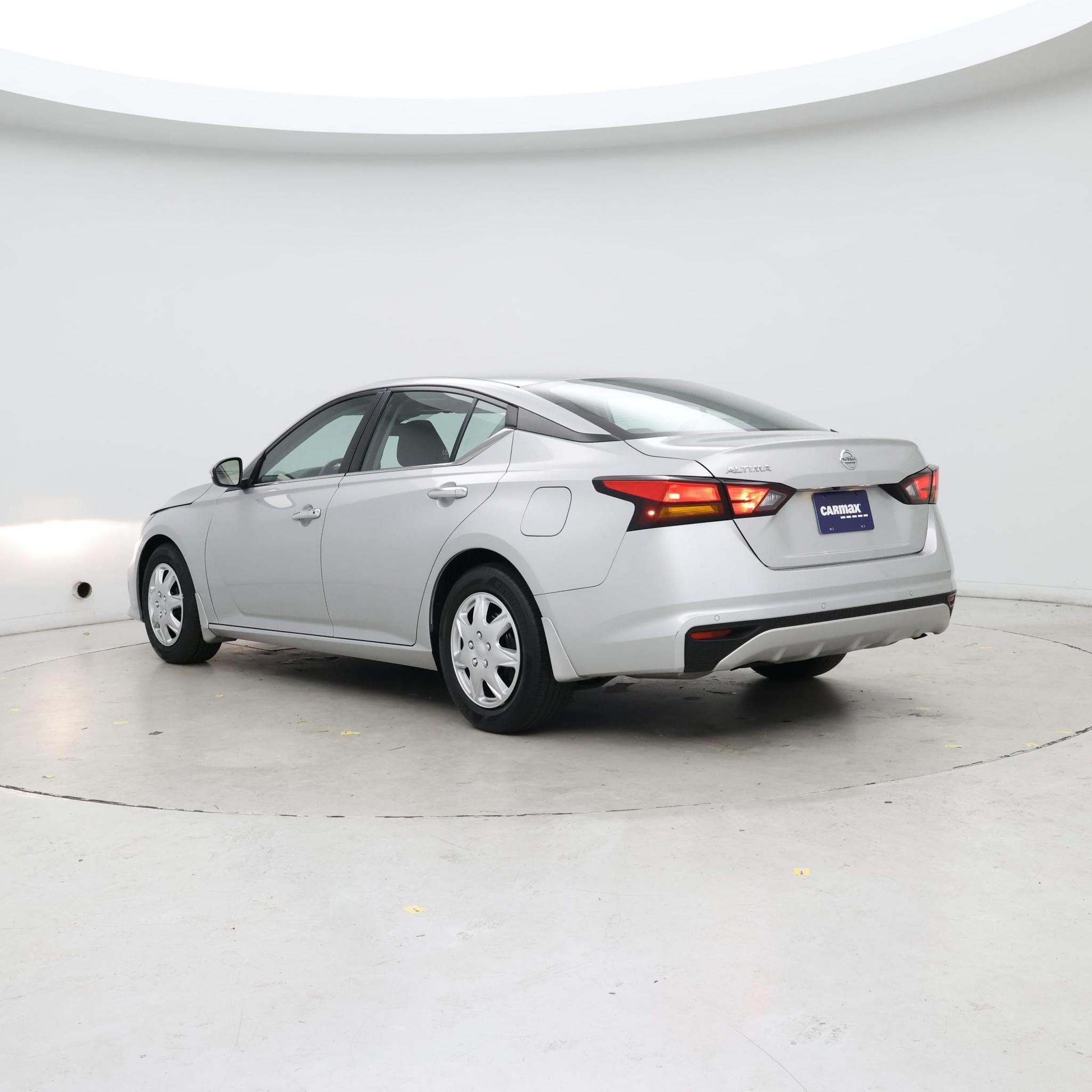 Thumbnail: 2022 Nissan Altima - 2
