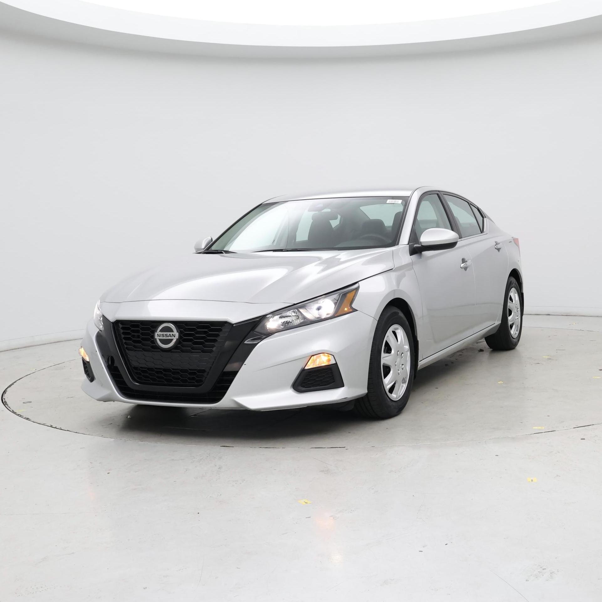 Thumbnail: 2022 Nissan Altima - 4
