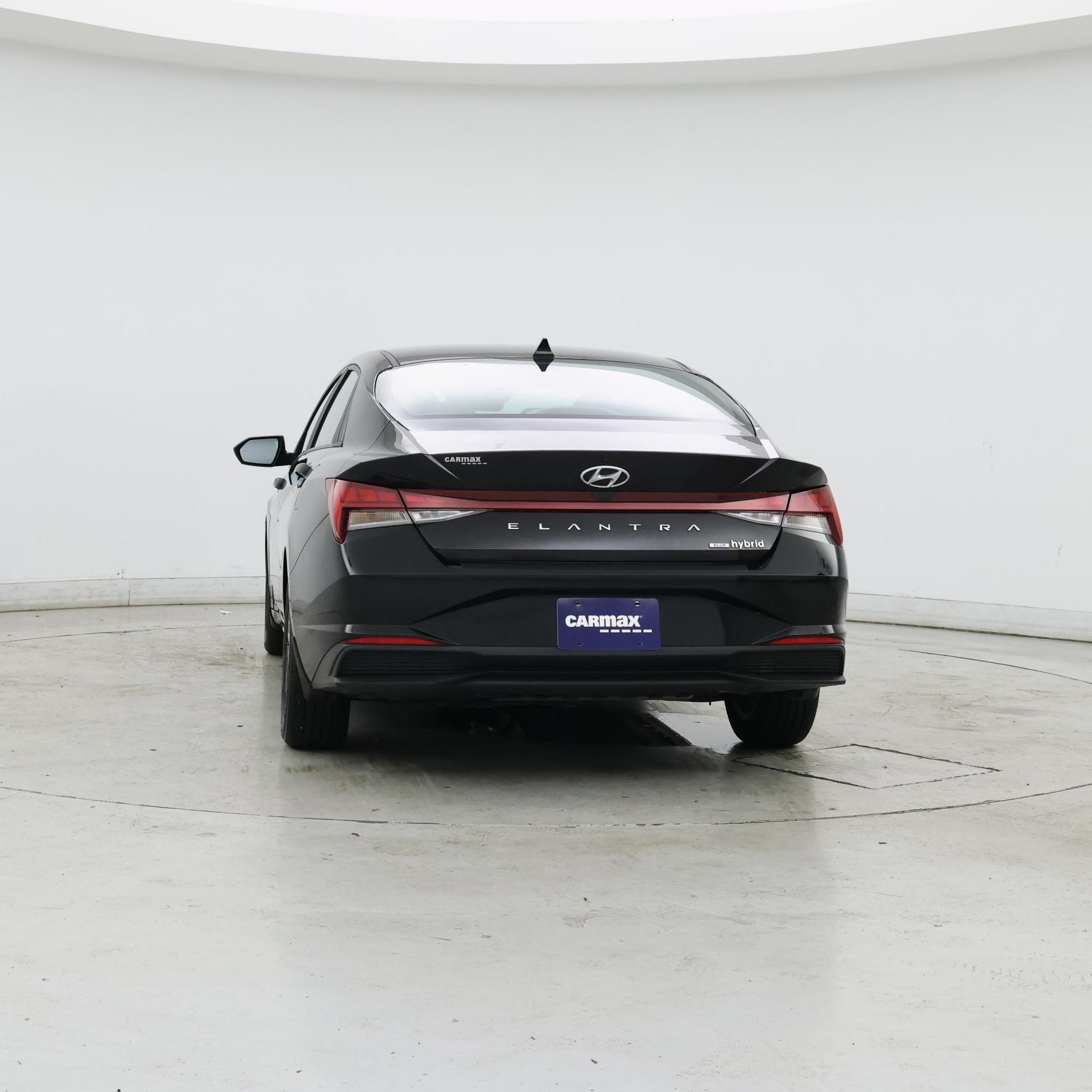 Thumbnail: 2022 Hyundai Elantra - 6