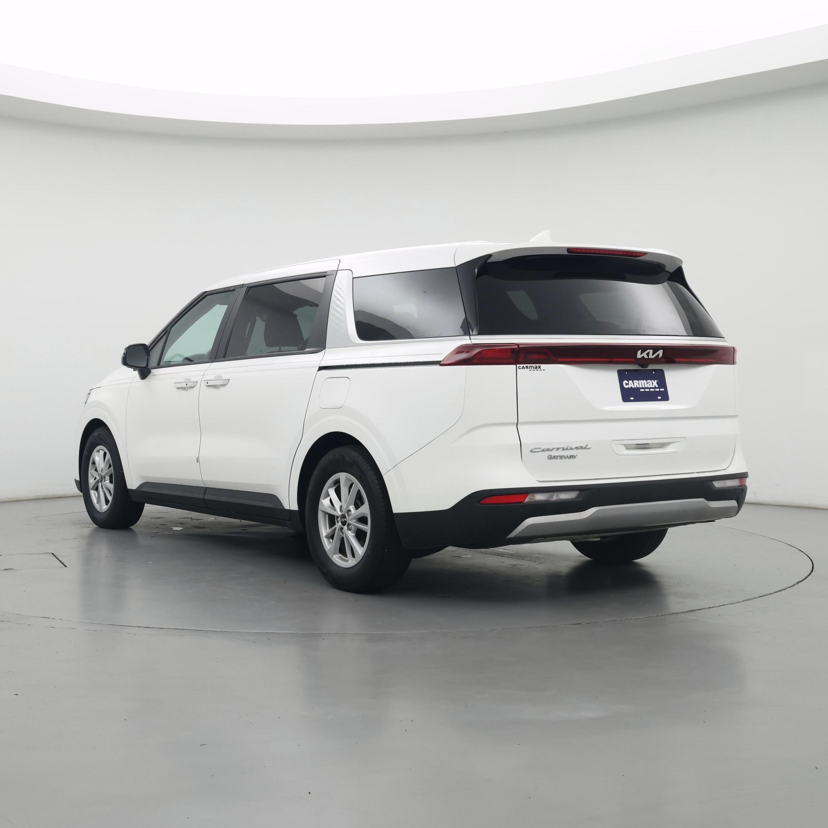 Thumbnail: 2022 Kia Carnival - 2