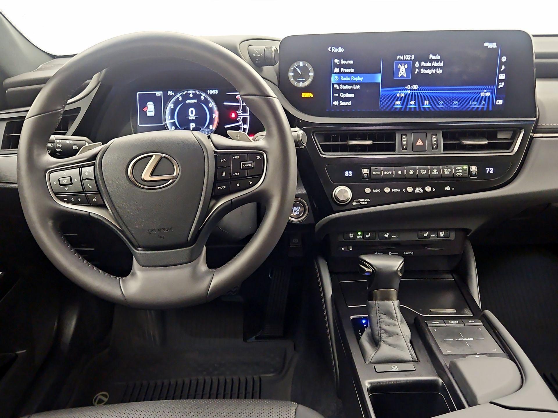 Thumbnail: 2022 Lexus ES - 10