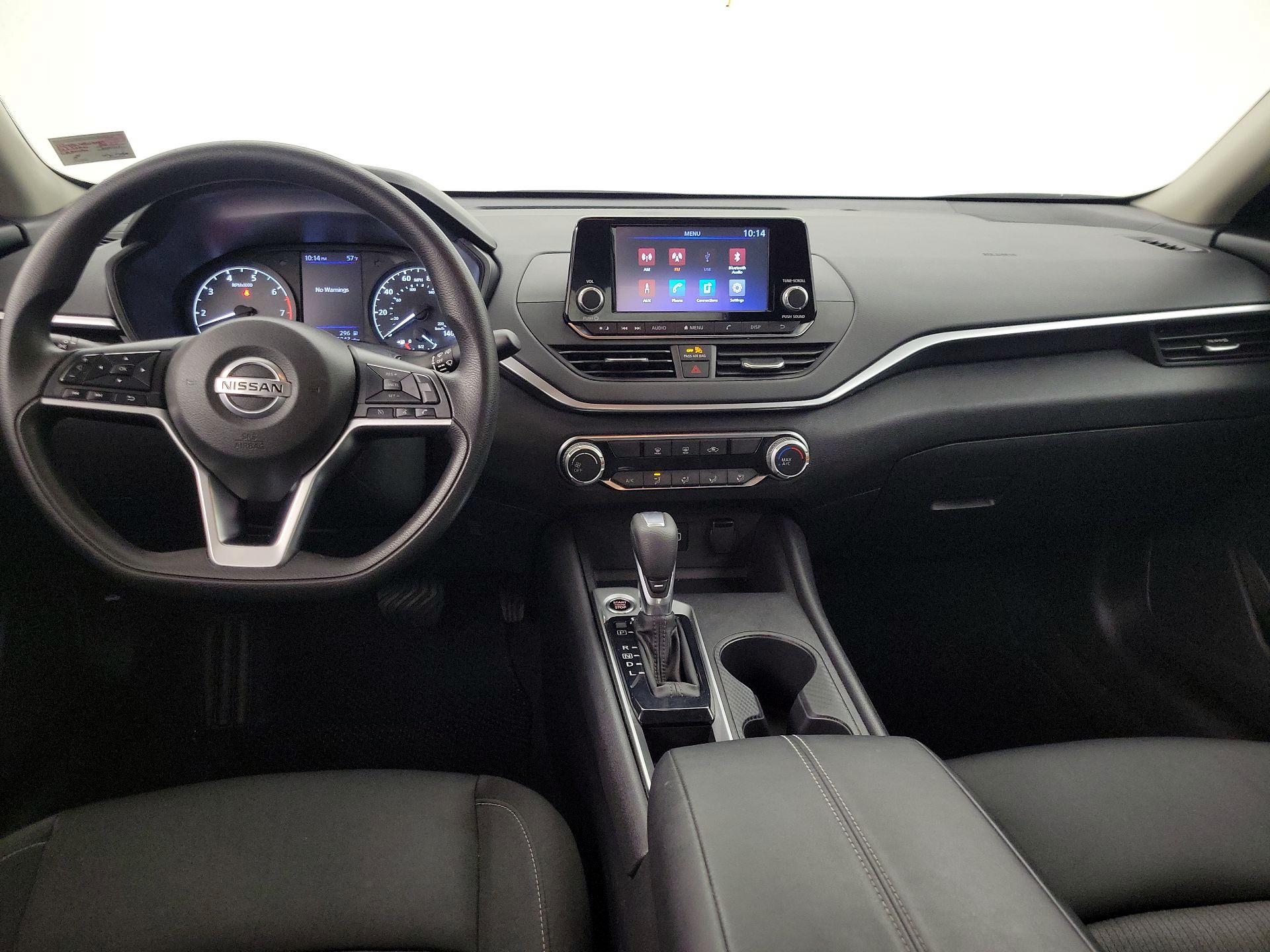 Thumbnail: 2022 Nissan Altima - 9
