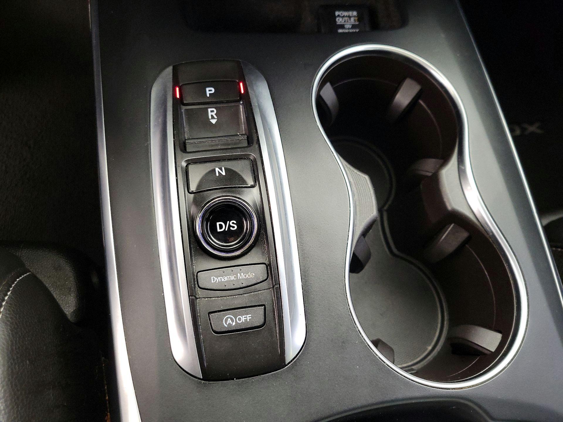 Thumbnail: 2020 Acura MDX - 18