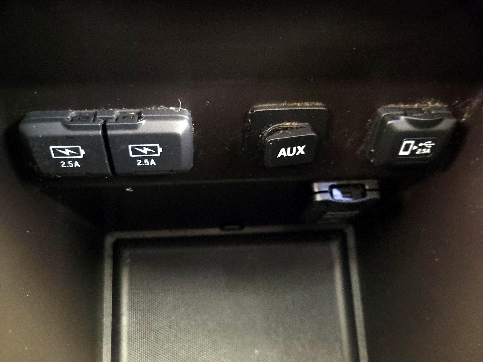 Thumbnail: 2020 Acura MDX - 19