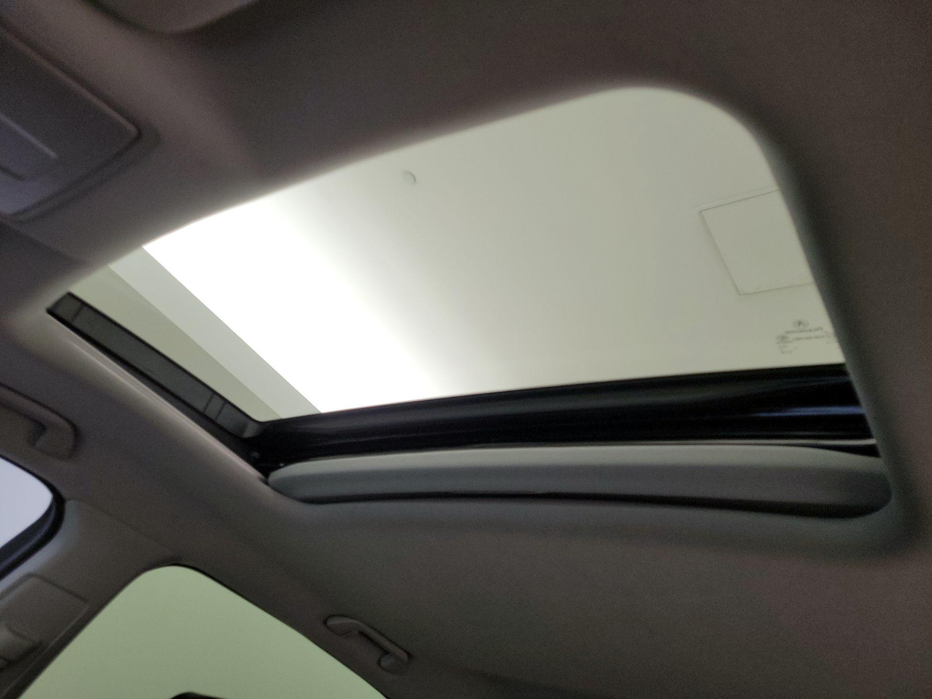 Thumbnail: 2020 Acura MDX - 20