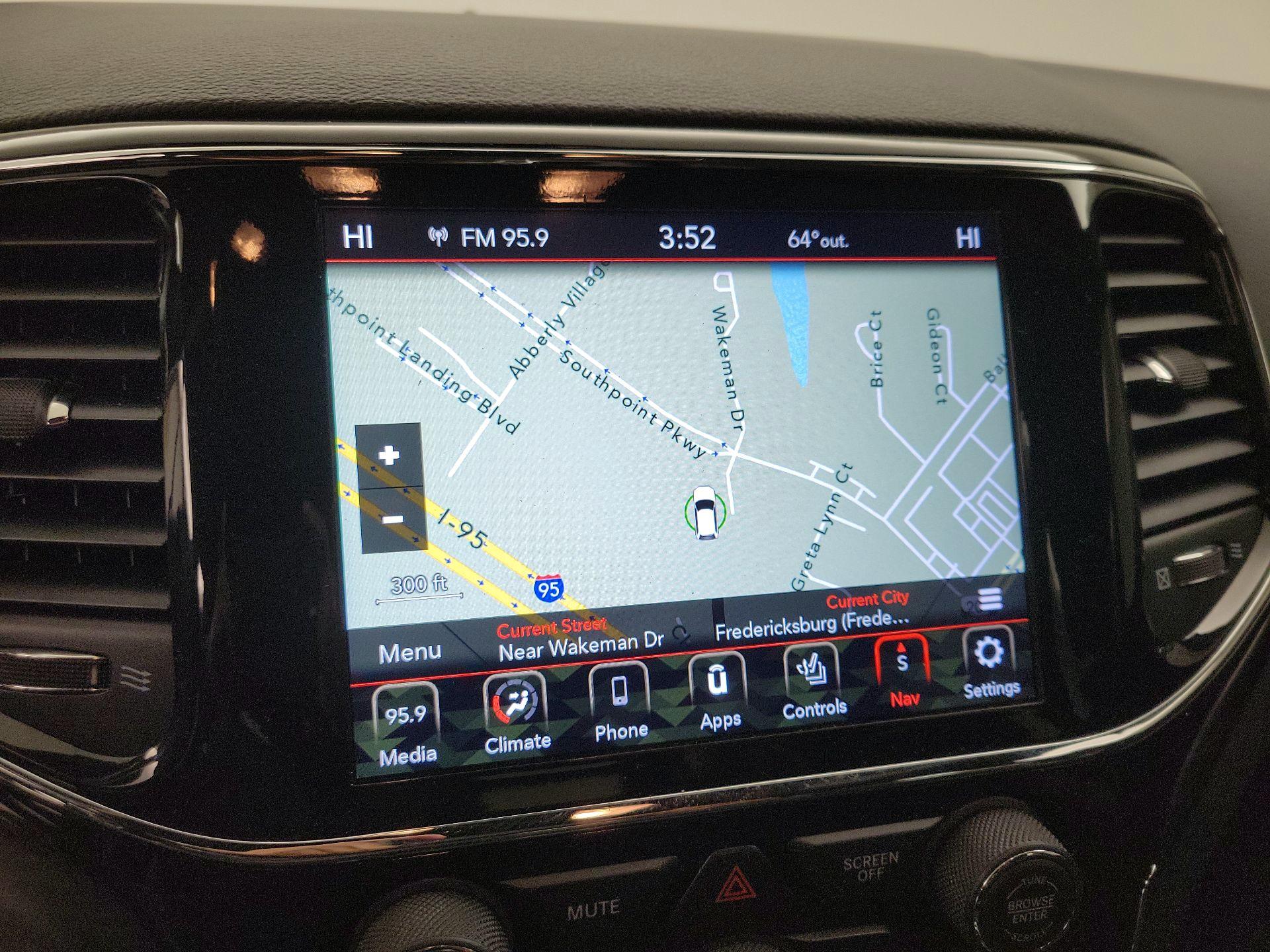 Thumbnail: 2021 Jeep Grand Cherokee - 14