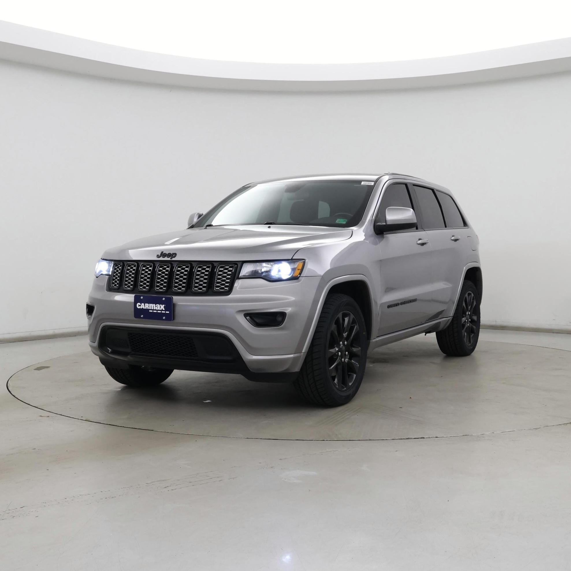 Thumbnail: 2021 Jeep Grand Cherokee - 4