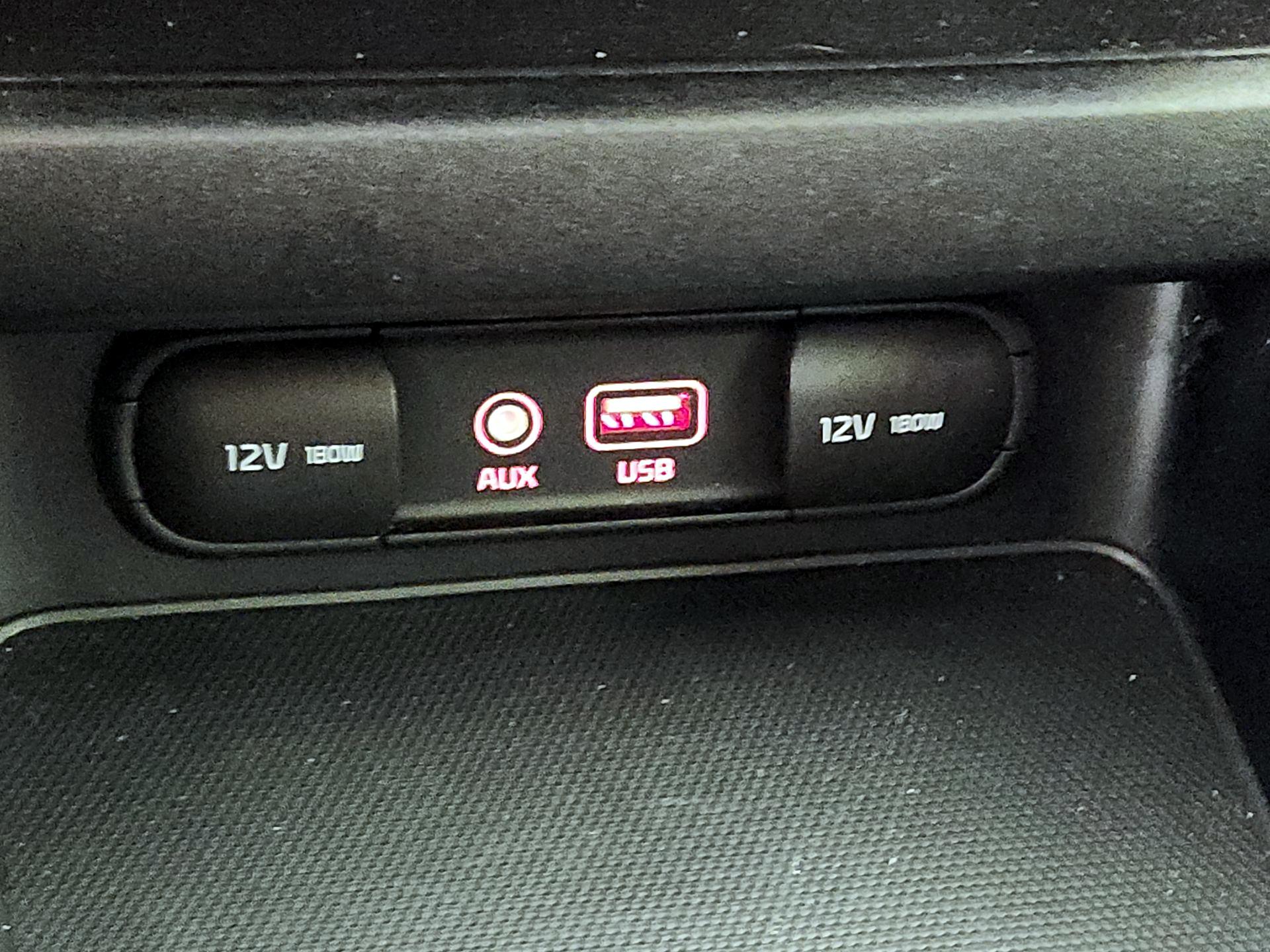 Thumbnail: 2020 Kia Forte - 18