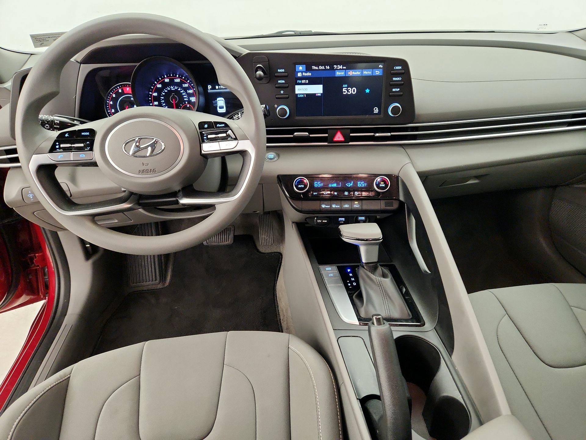 Thumbnail: 2023 Hyundai Elantra - 9