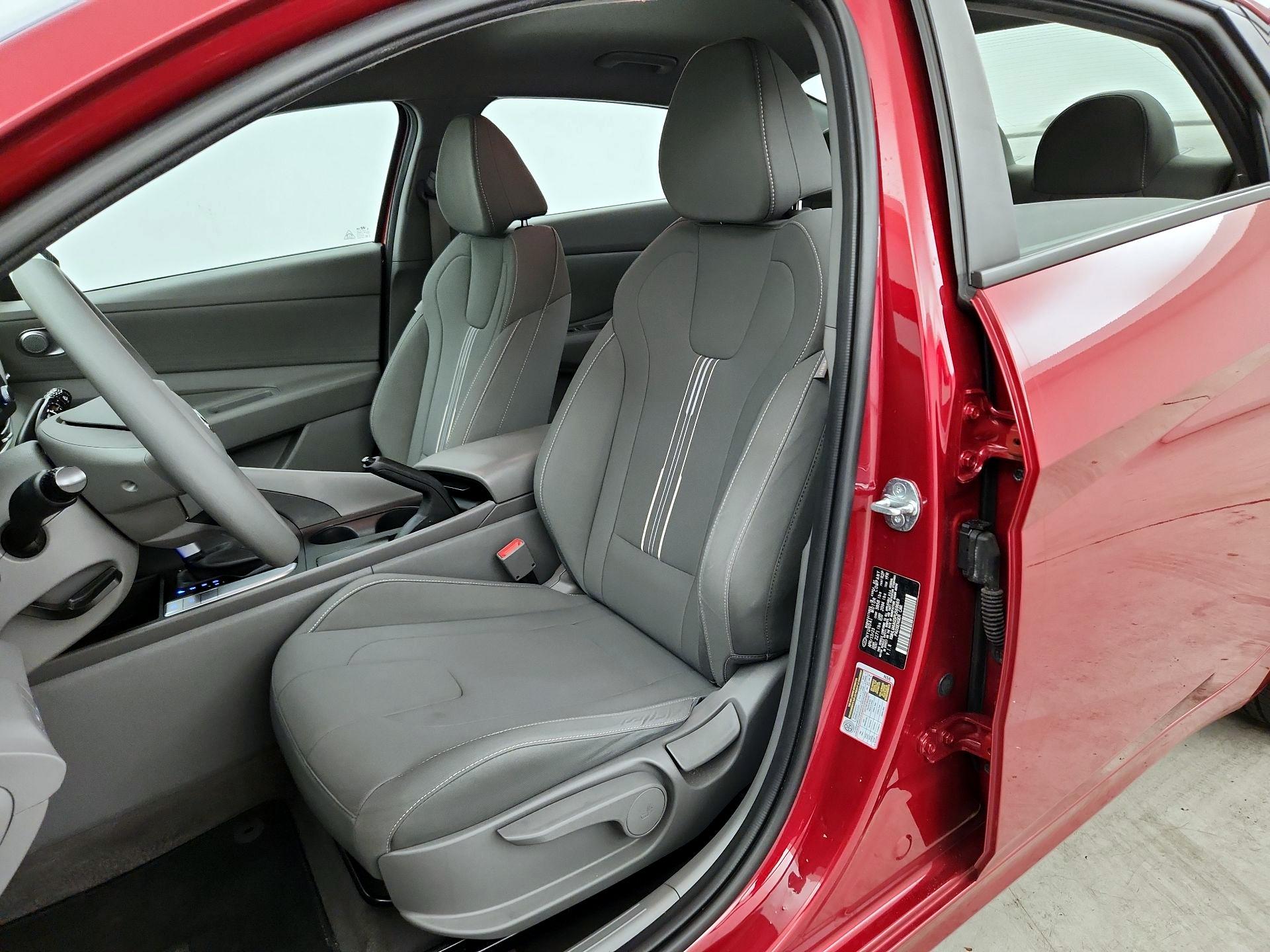 Thumbnail: 2023 Hyundai Elantra - 11