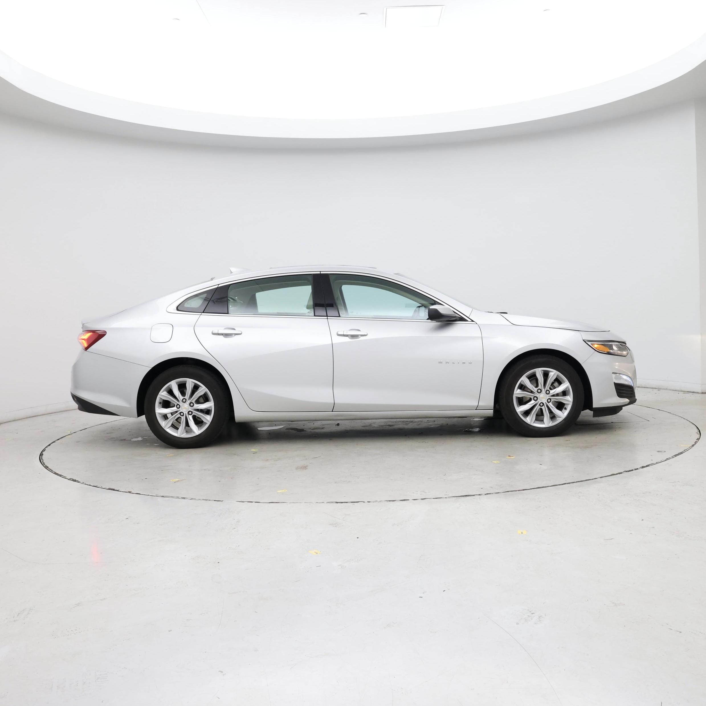 Thumbnail: 2021 Chevrolet Malibu - 7